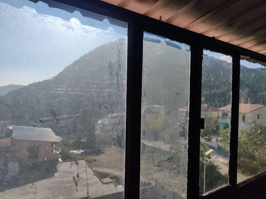 The Mountain Harmony, Penthouse, Bhimtal view 4