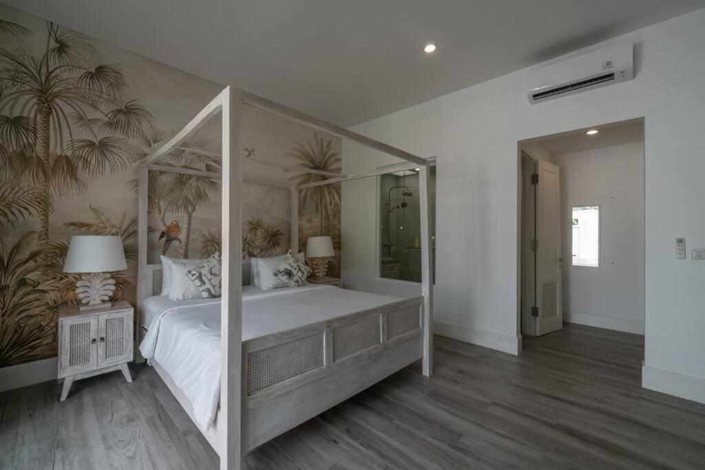 Villa Putih Blanc Mediterranean 3BR in Central Canggu view 5