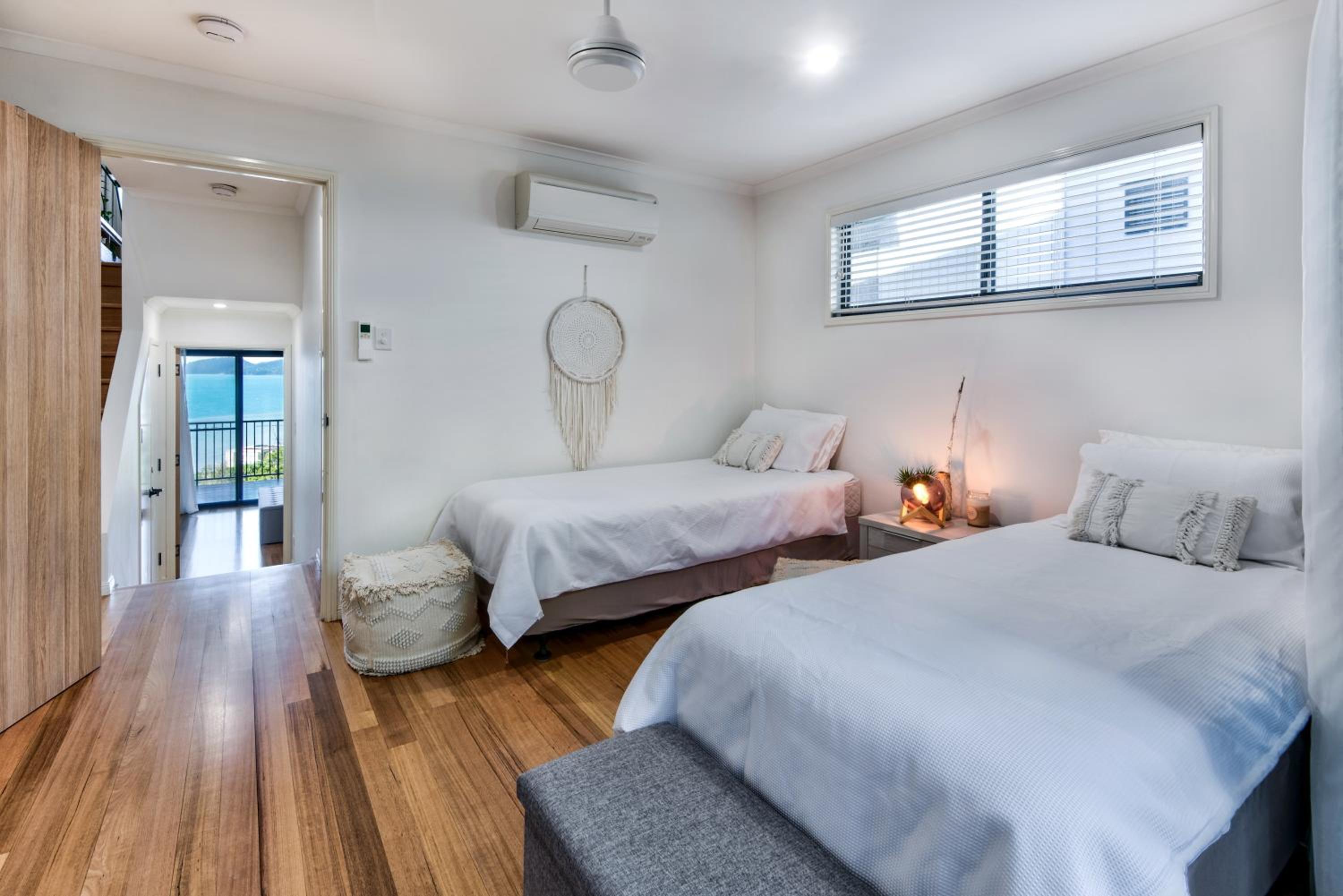 Panorama 4 & Free Buggy - Hamilton Island