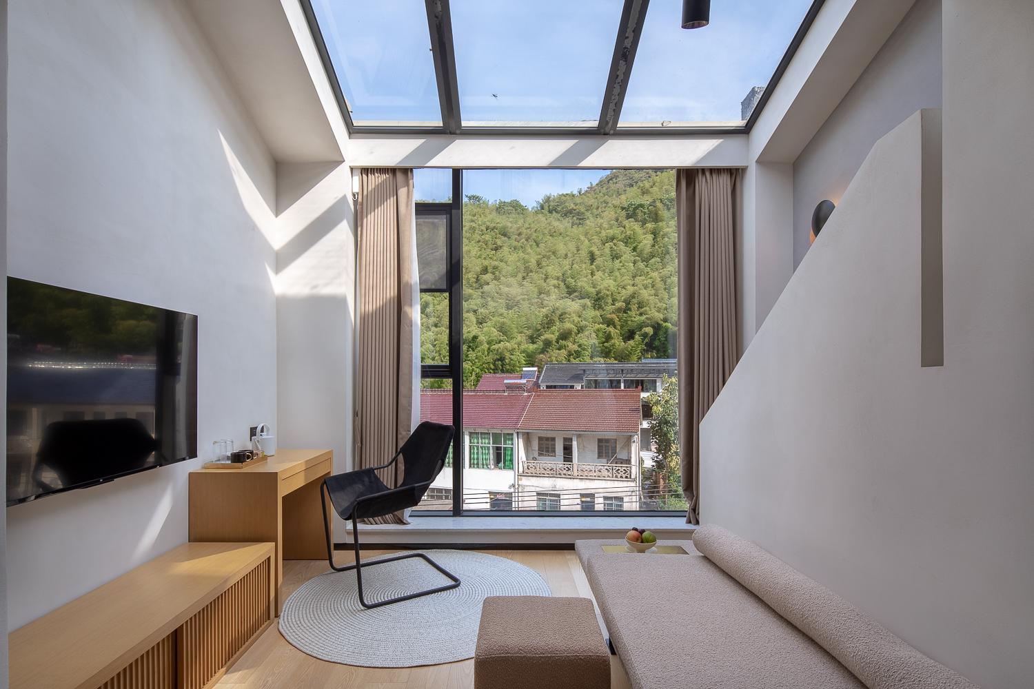 Tingjian Twenty-three Bay Rock Wall Private Soup Designer Homestay