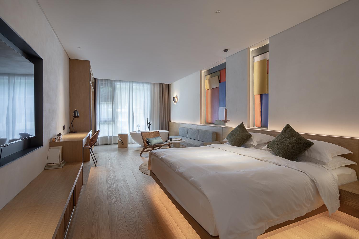 Tingjian Twenty-three Bay Rock Wall Private Soup Designer Homestay