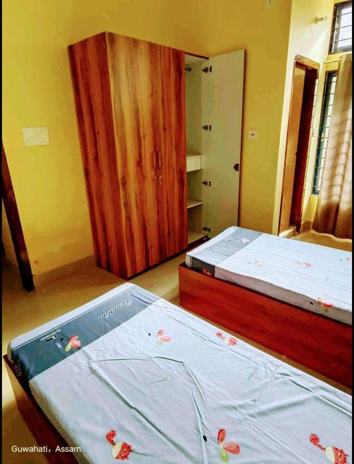 BHAVISHA LUXURY HOSTEL view 3