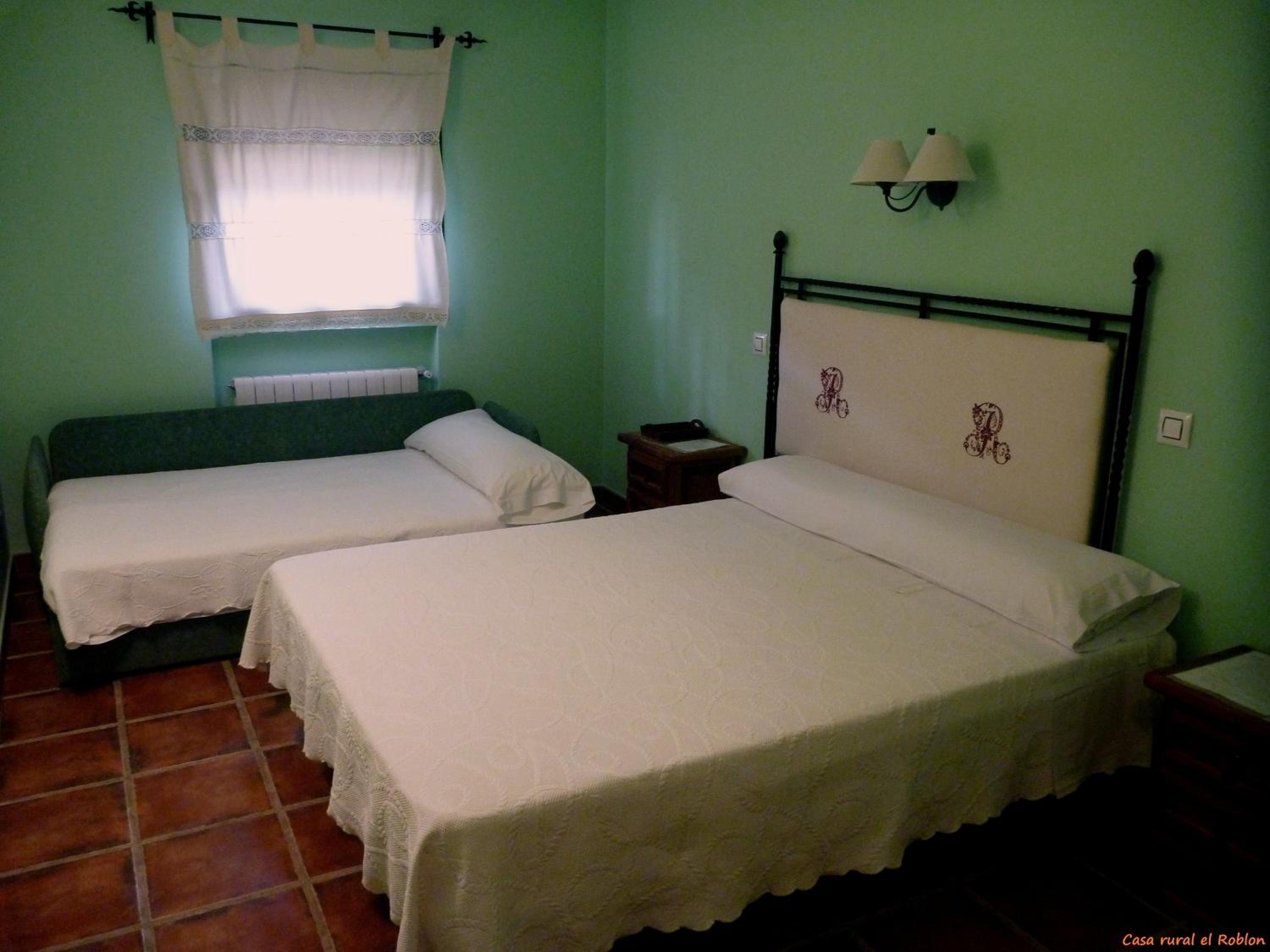 Photo 25