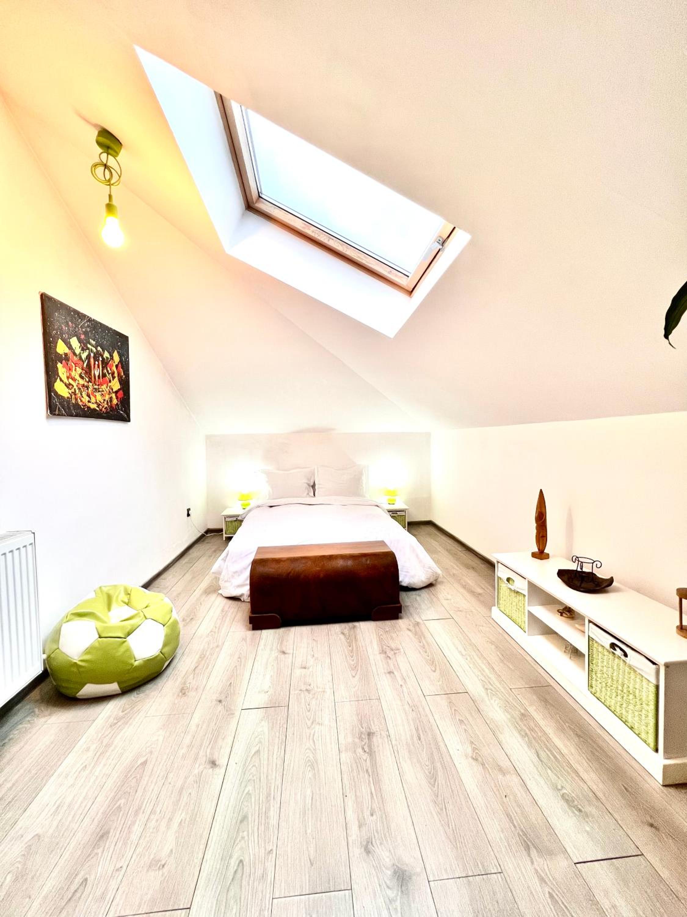 Coresi Bright Apartment Brasov