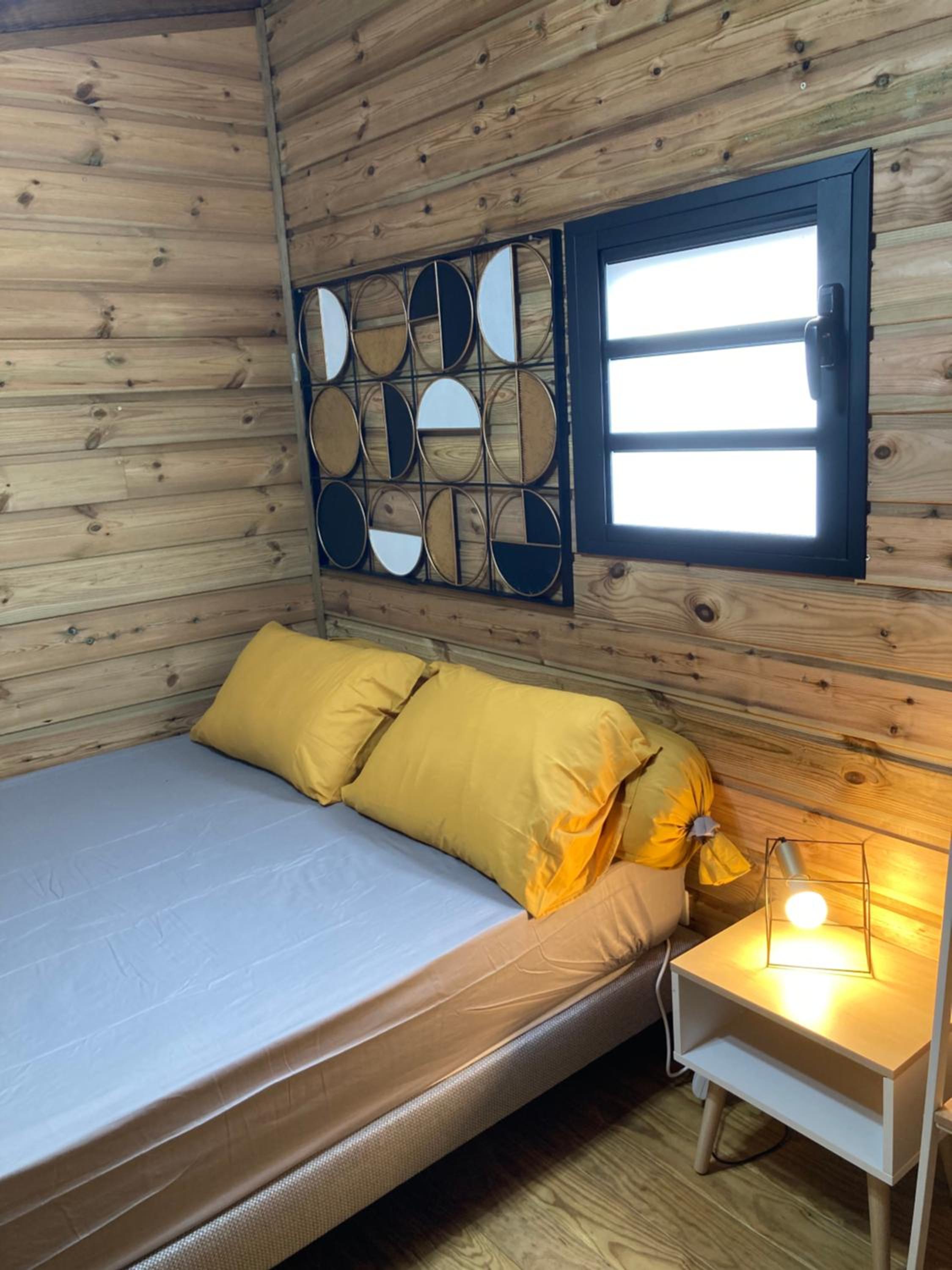 Tiny house bois cosy « Halte là » view 2