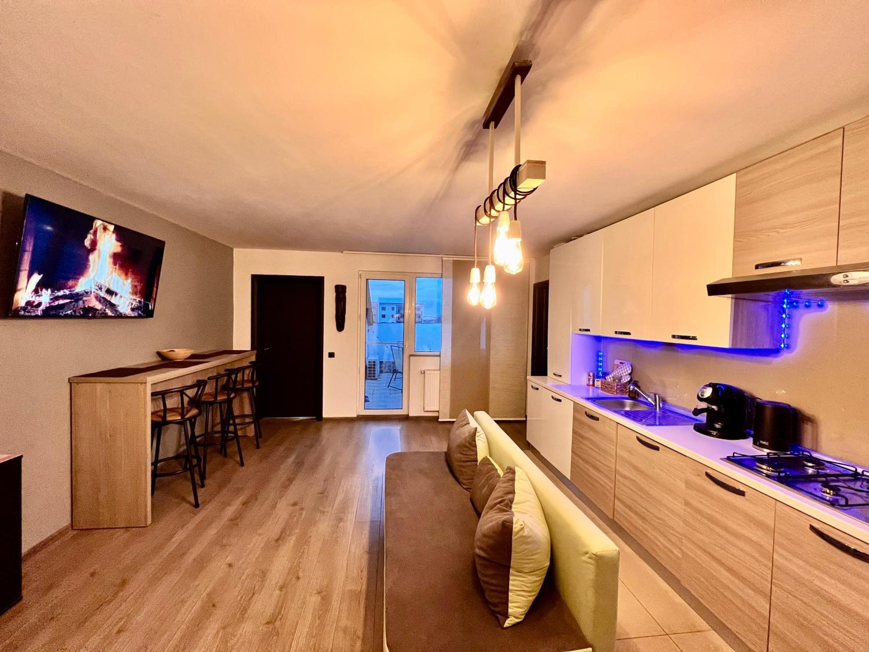 Coresi Bright Apartment Brasov