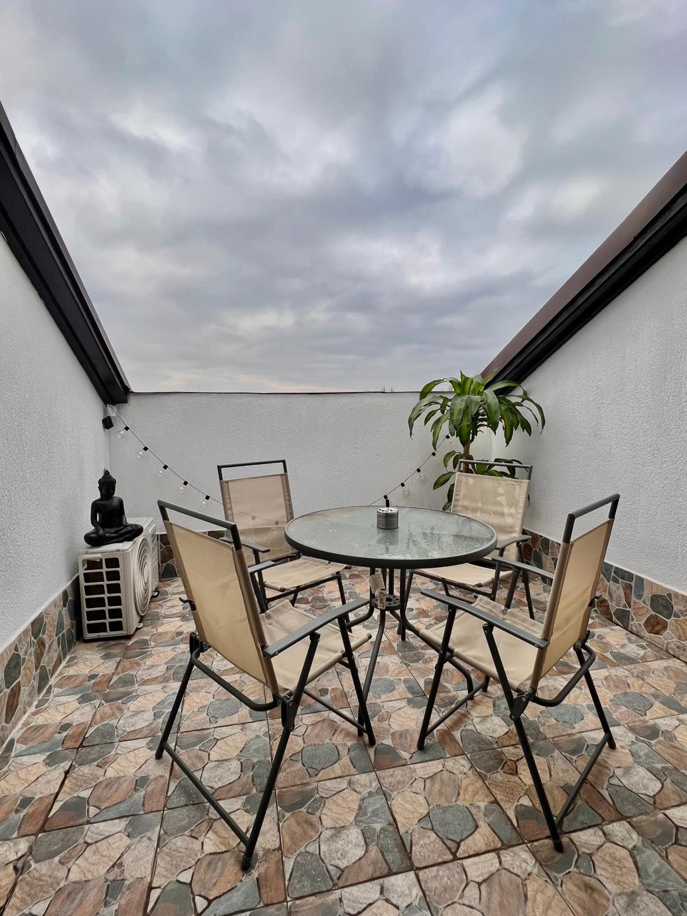 Coresi Bright Apartment Brasov