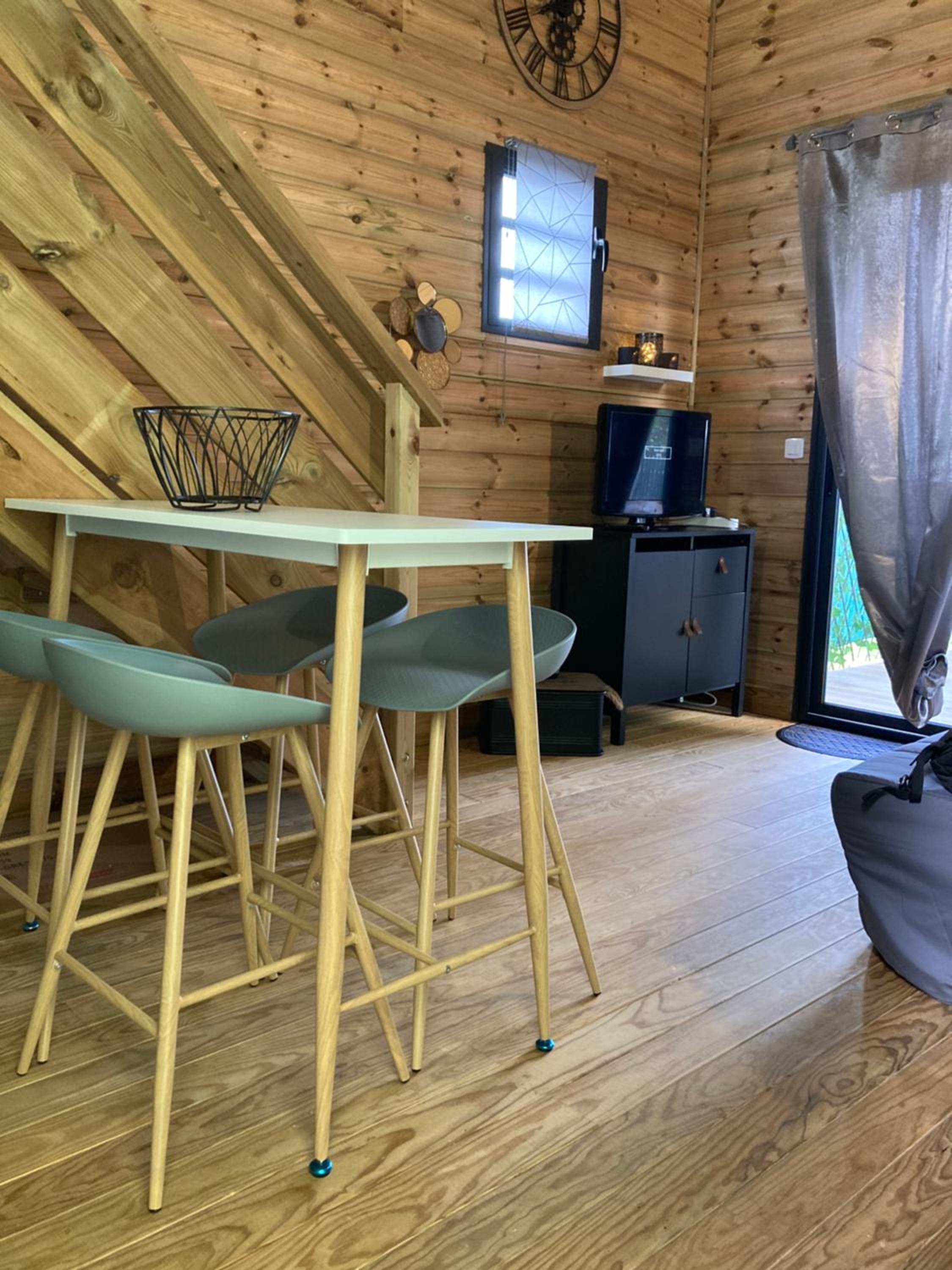 Tiny house bois cosy « Halte là » view 5