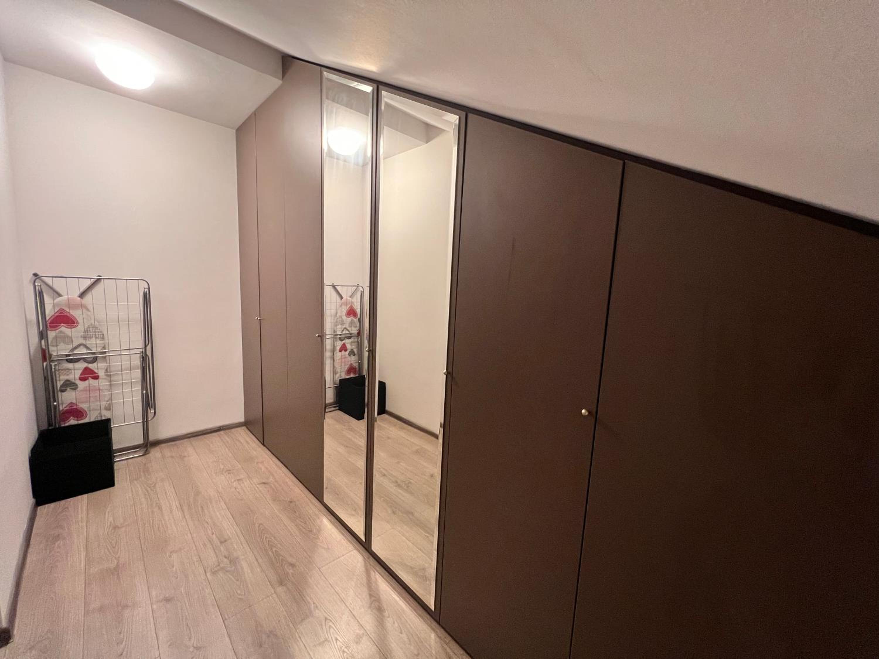 Coresi Bright Apartment Brasov