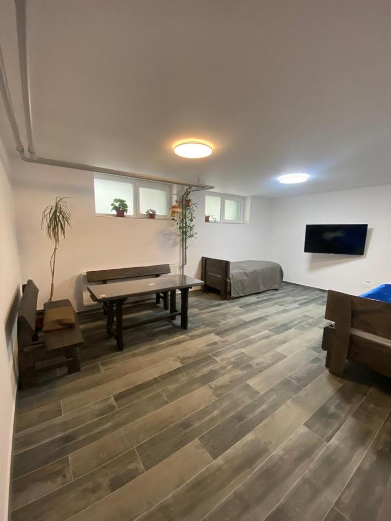 O5 residence view 2