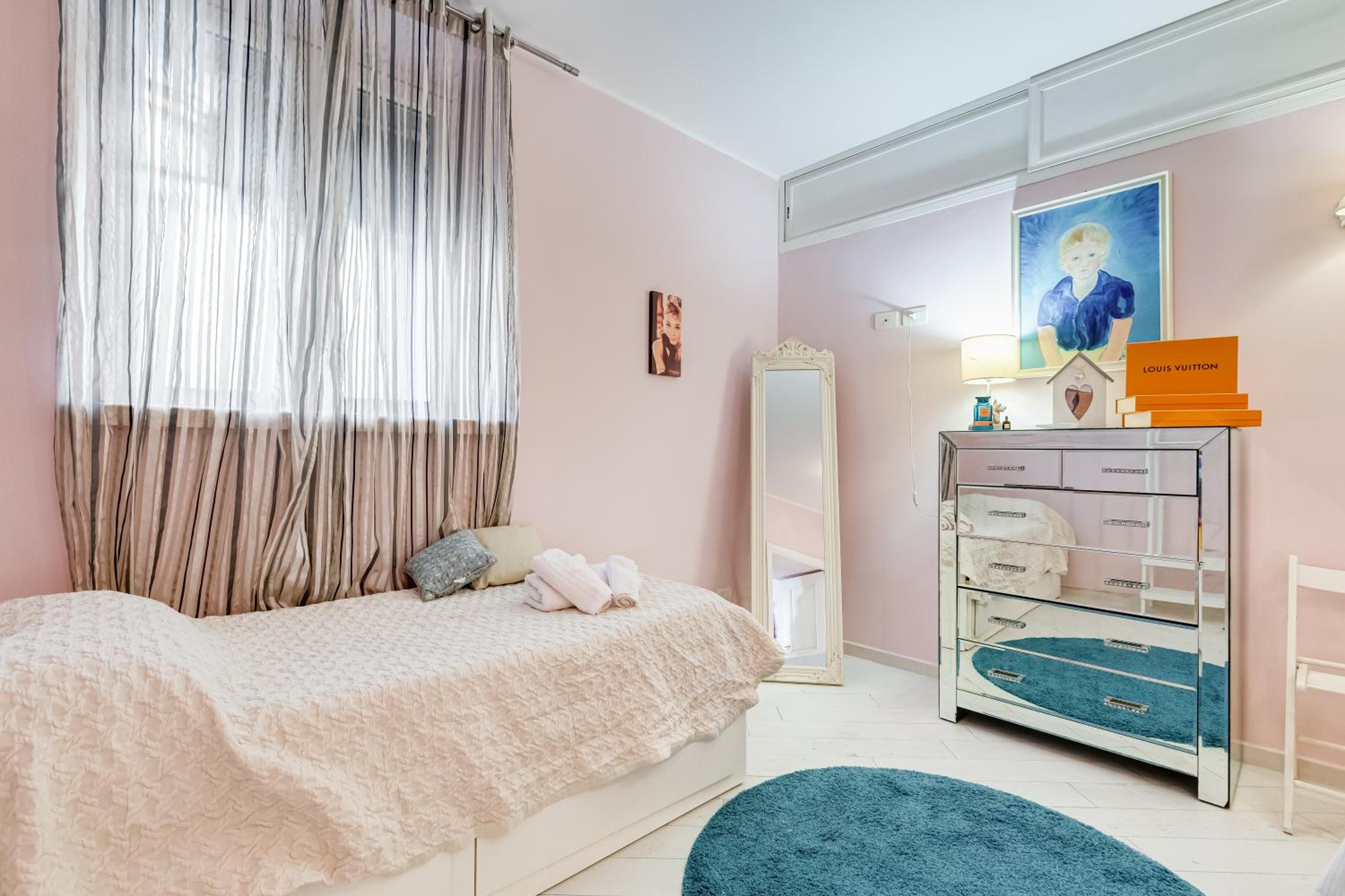 The Great Beauty - 2 double bedrooms & 2 bathrooms