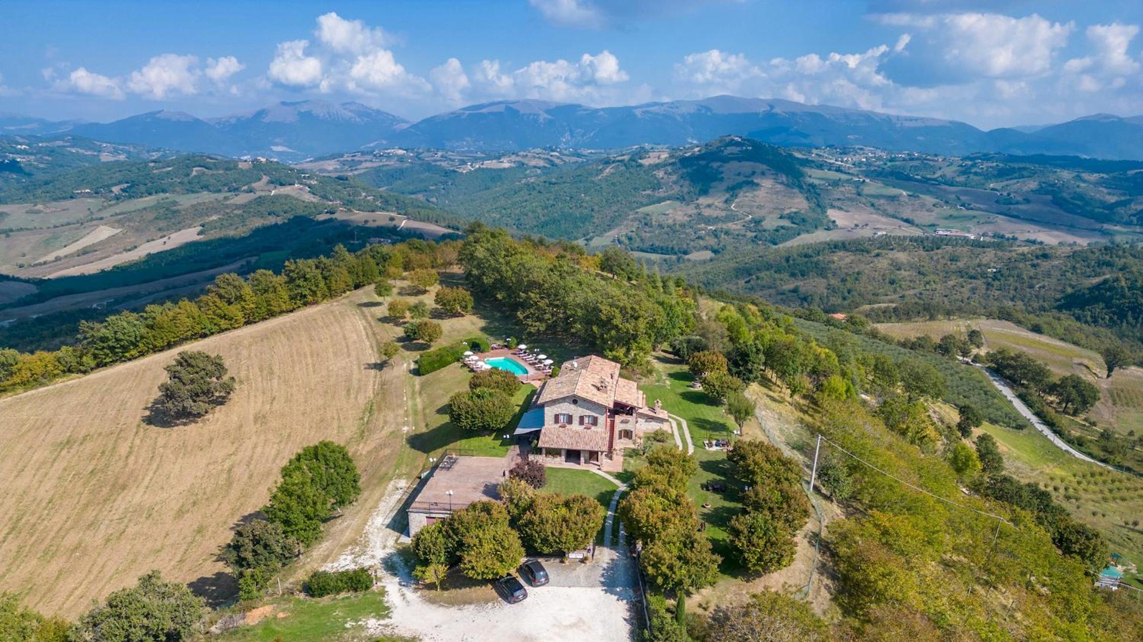 TENUTA MONTIEPOLI 12&3, Emma Villas