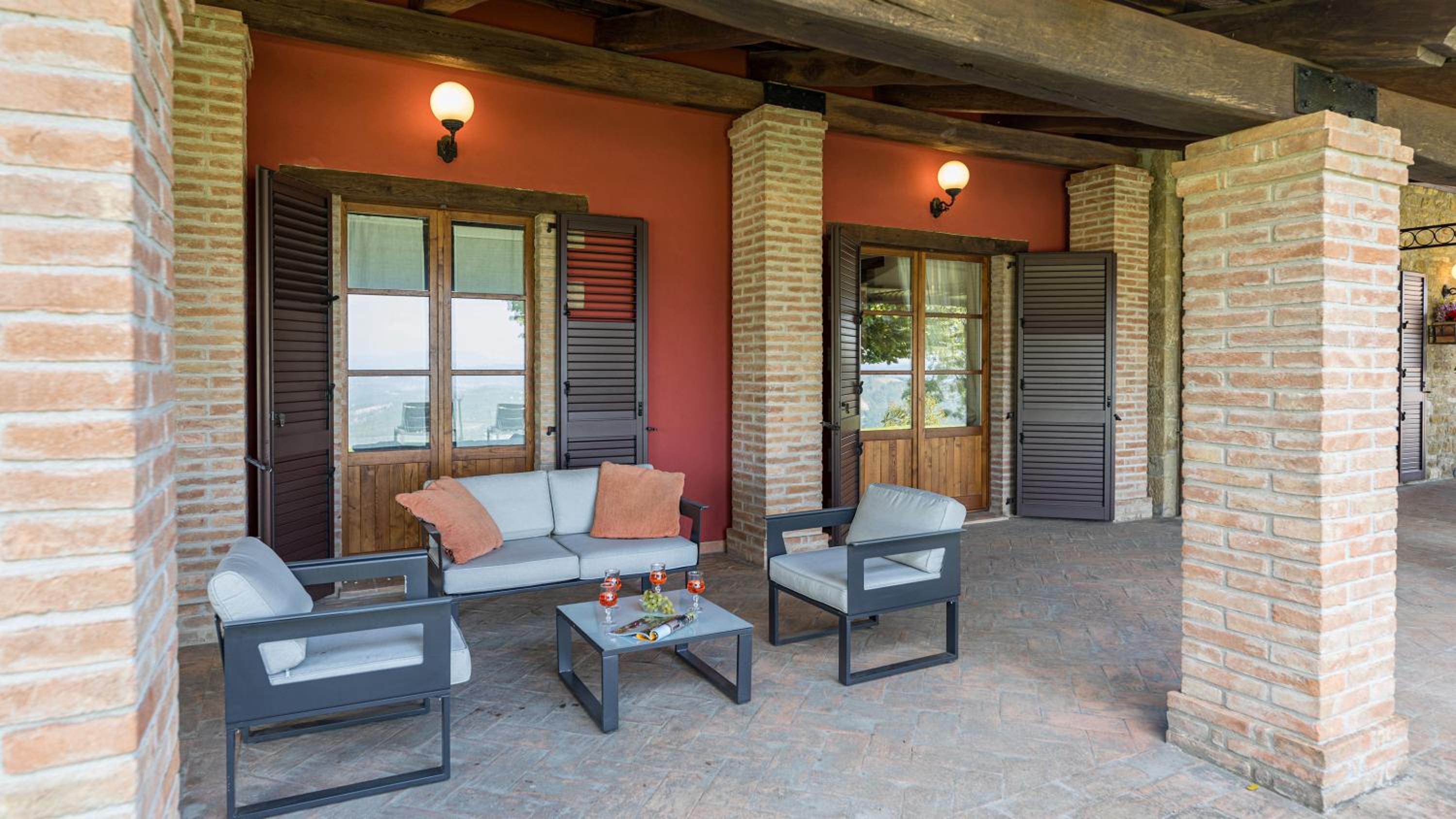 TENUTA MONTIEPOLI 12&3, Emma Villas