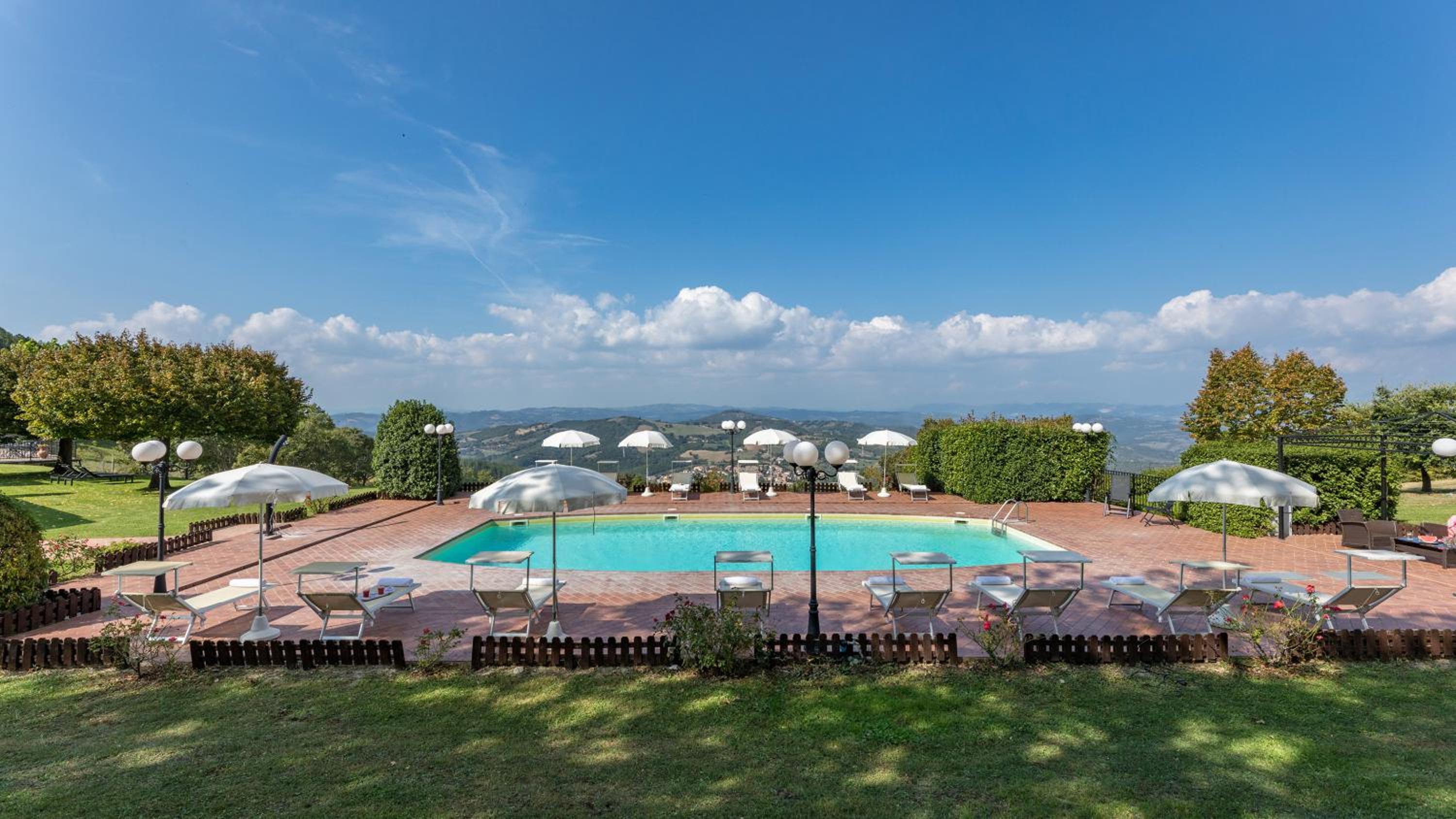TENUTA MONTIEPOLI 12&3, Emma Villas