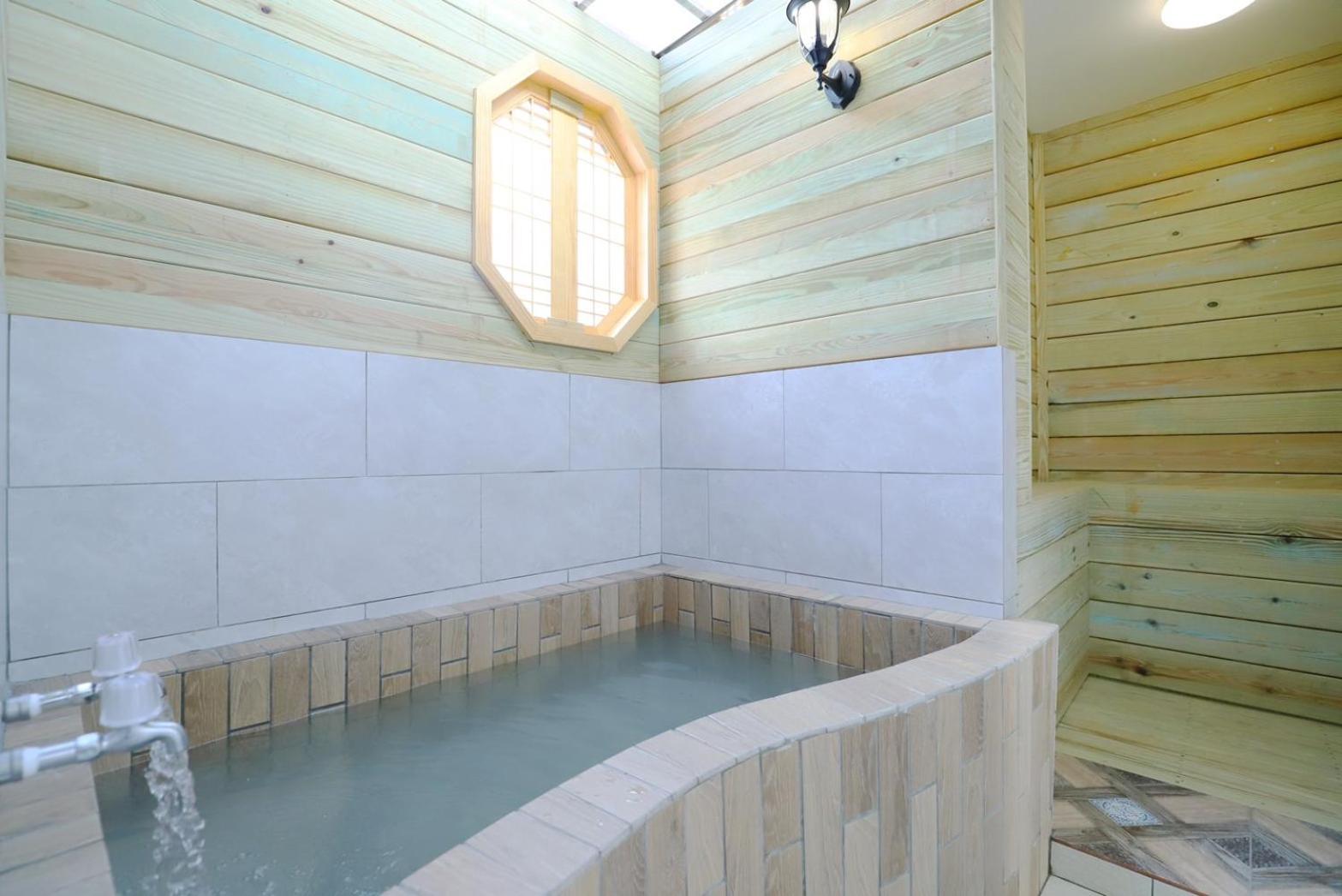 Gorgeous Hot Spring Resort