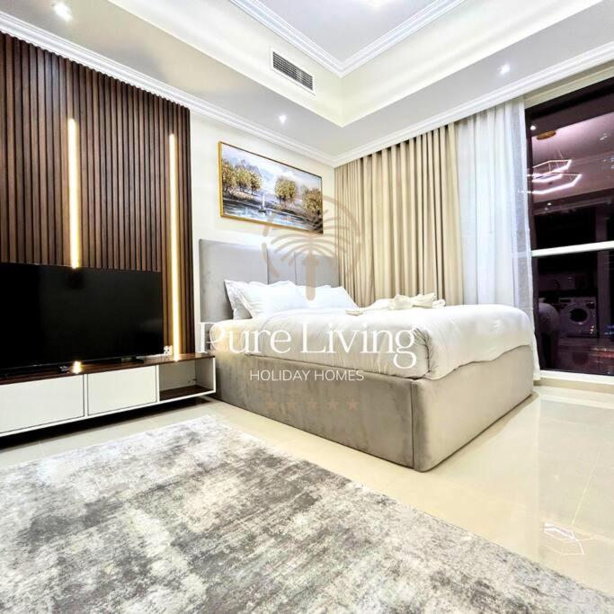 Pure Living - Magnificent Studio With Views of Burj Khalifa