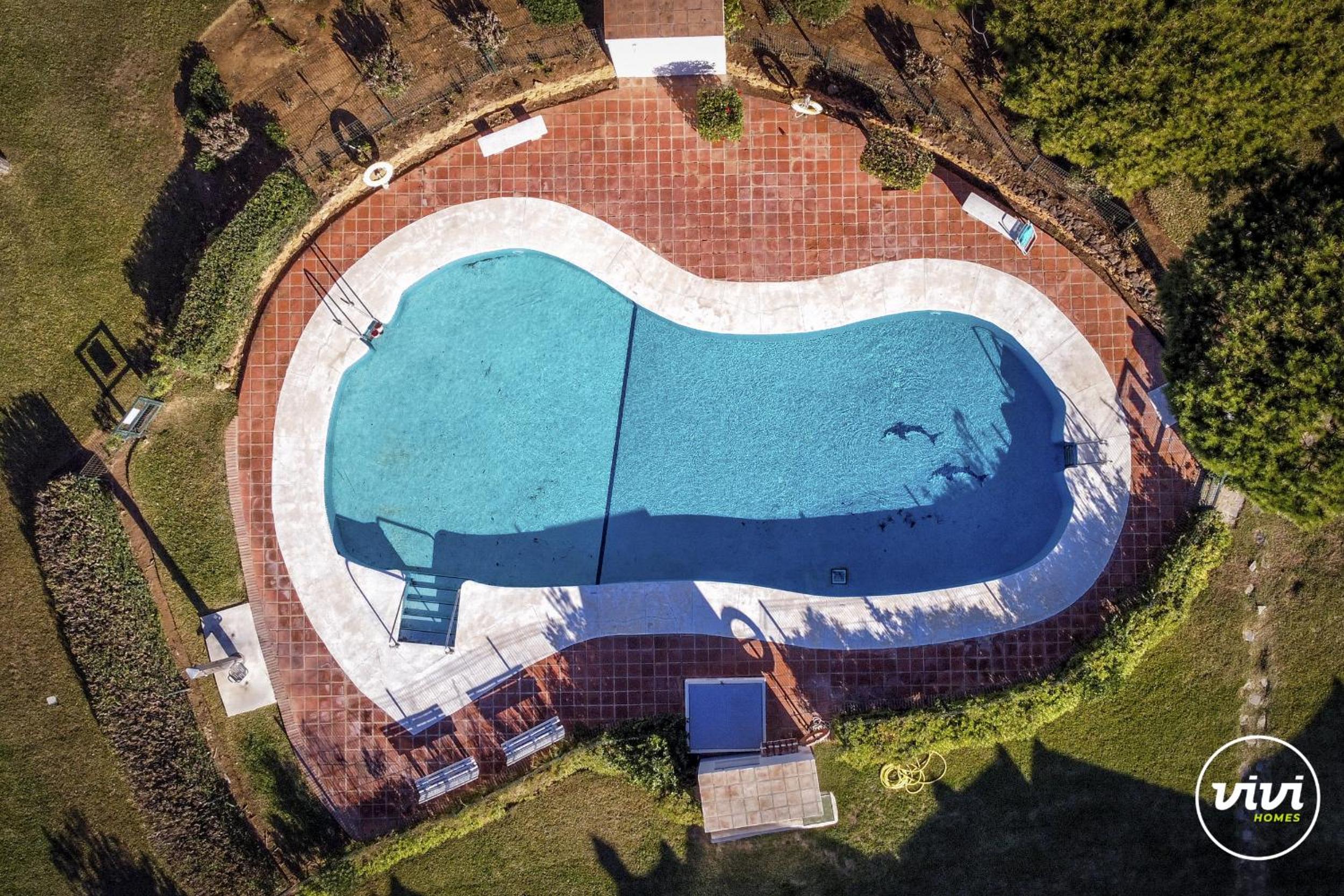 ViVi Homes - Nico Pool, Terrace & Sea View