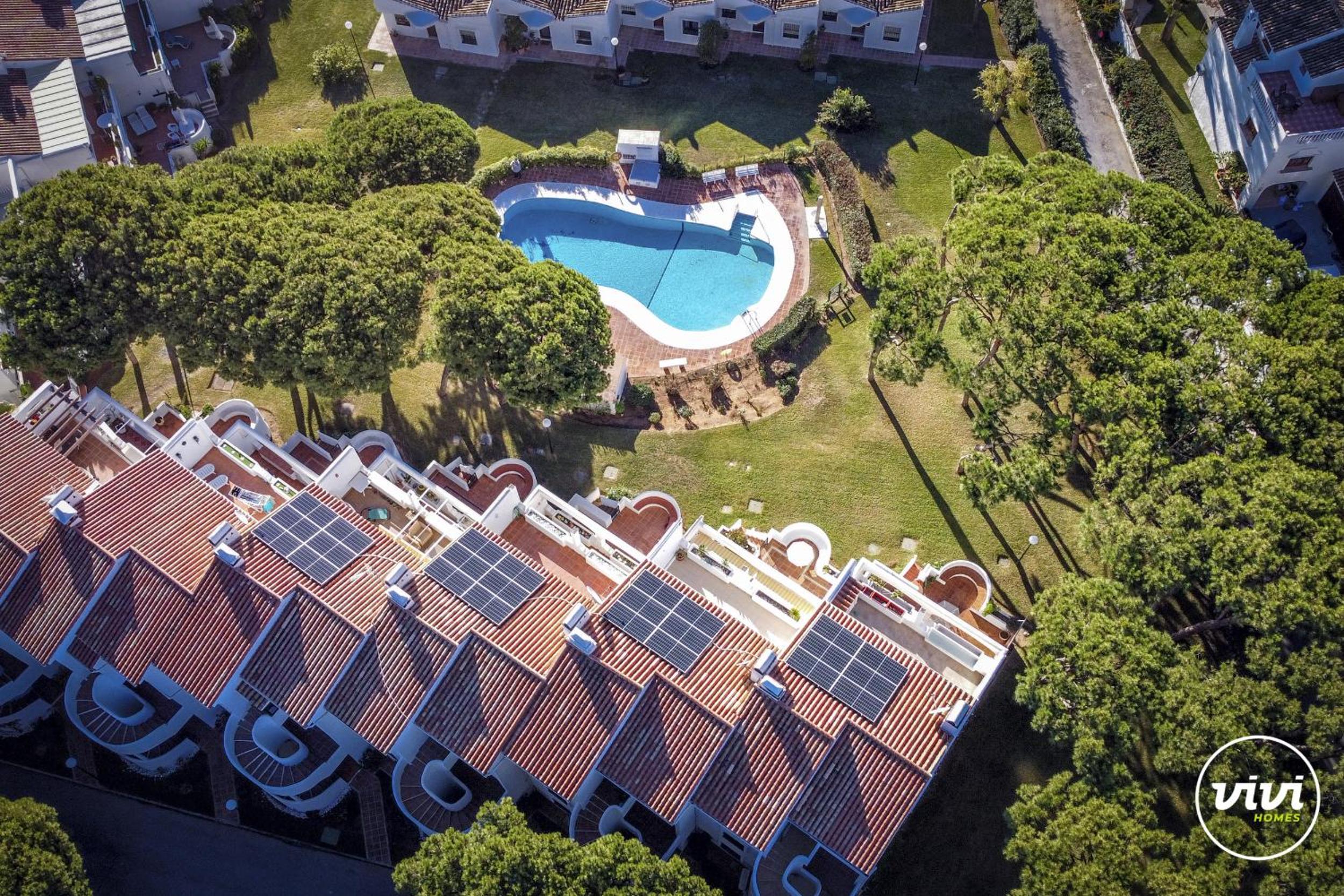 ViVi Homes - Nico Pool, Terrace & Sea View photo 5