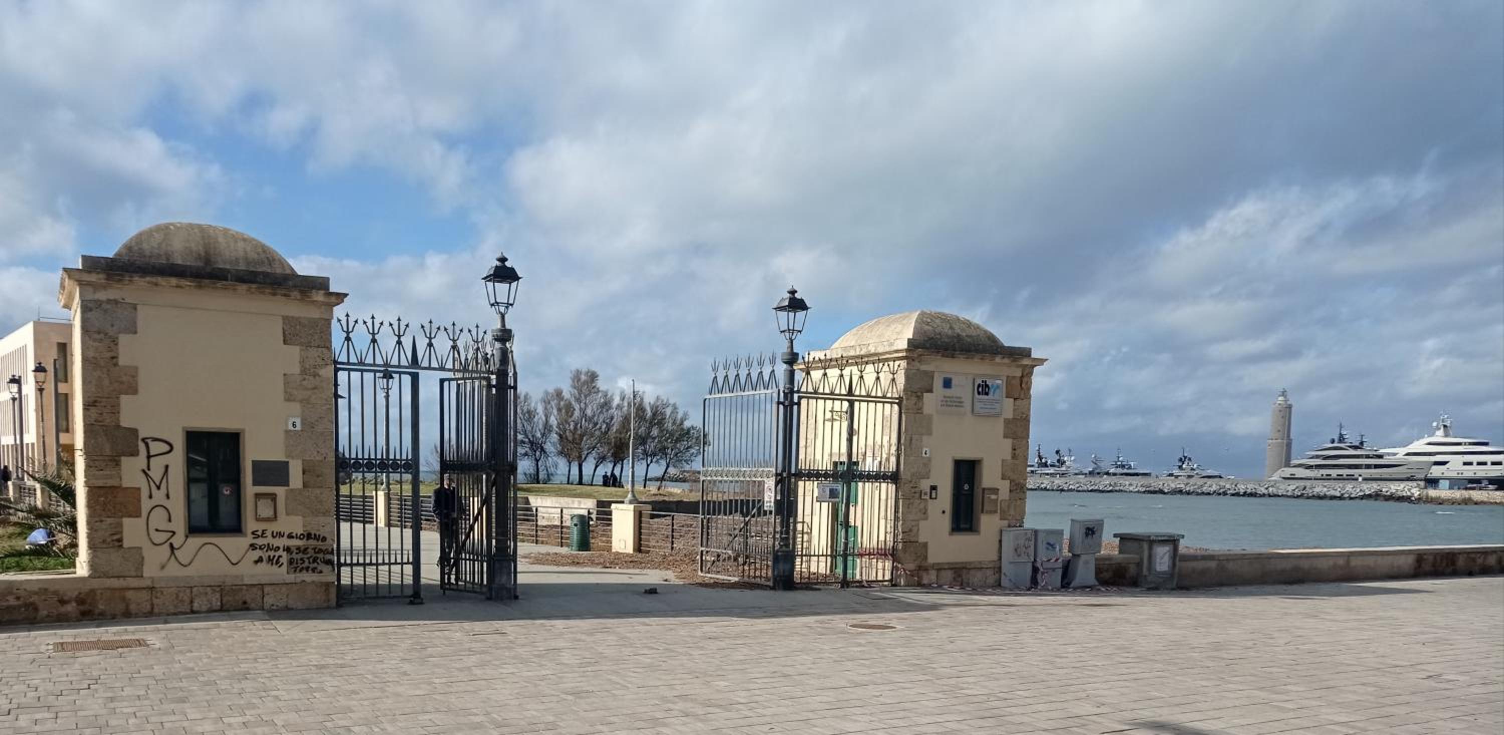 Appartamento con incantevole vista mare