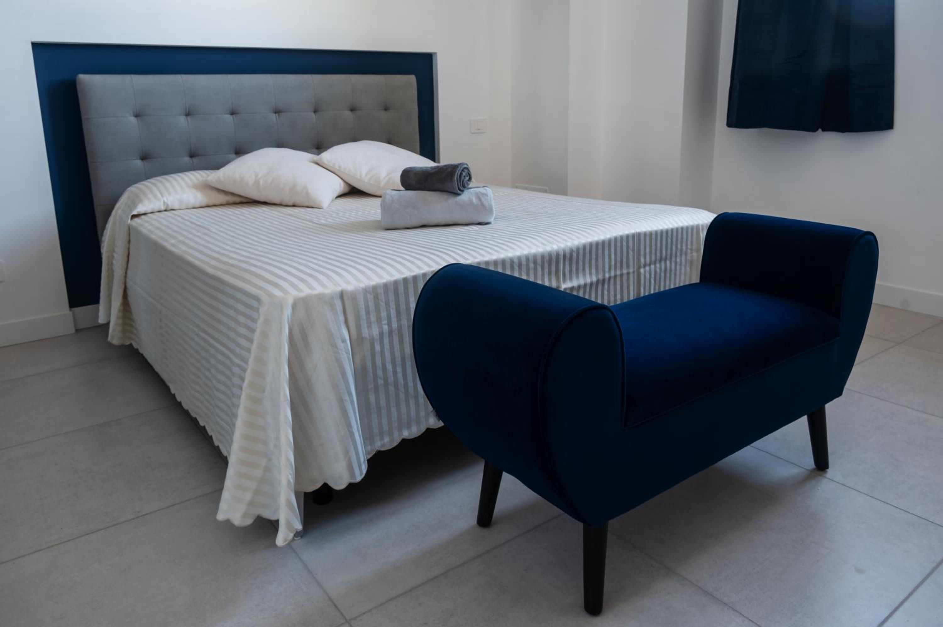 lemon suites apartments