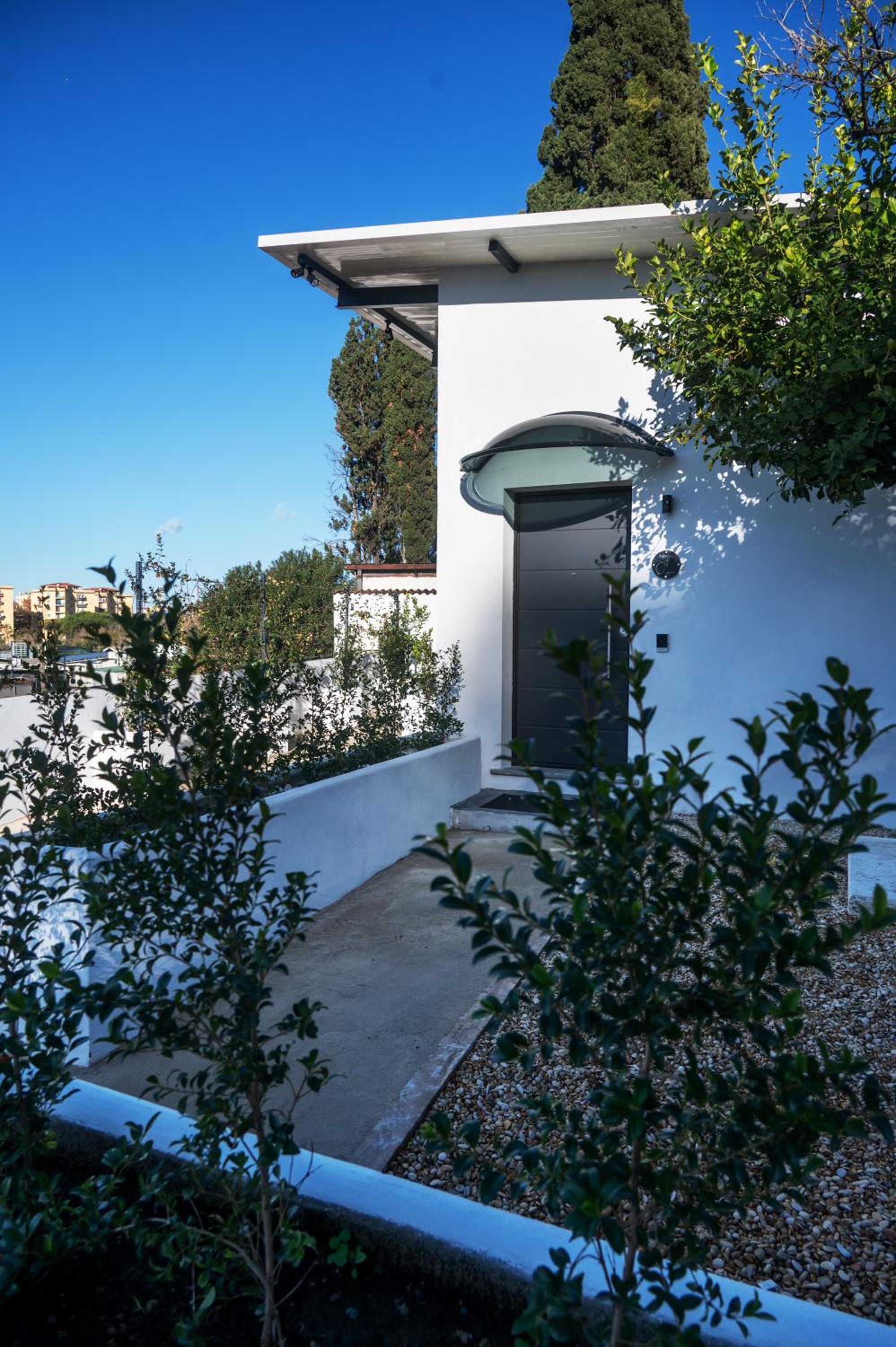 lemon suites apartments