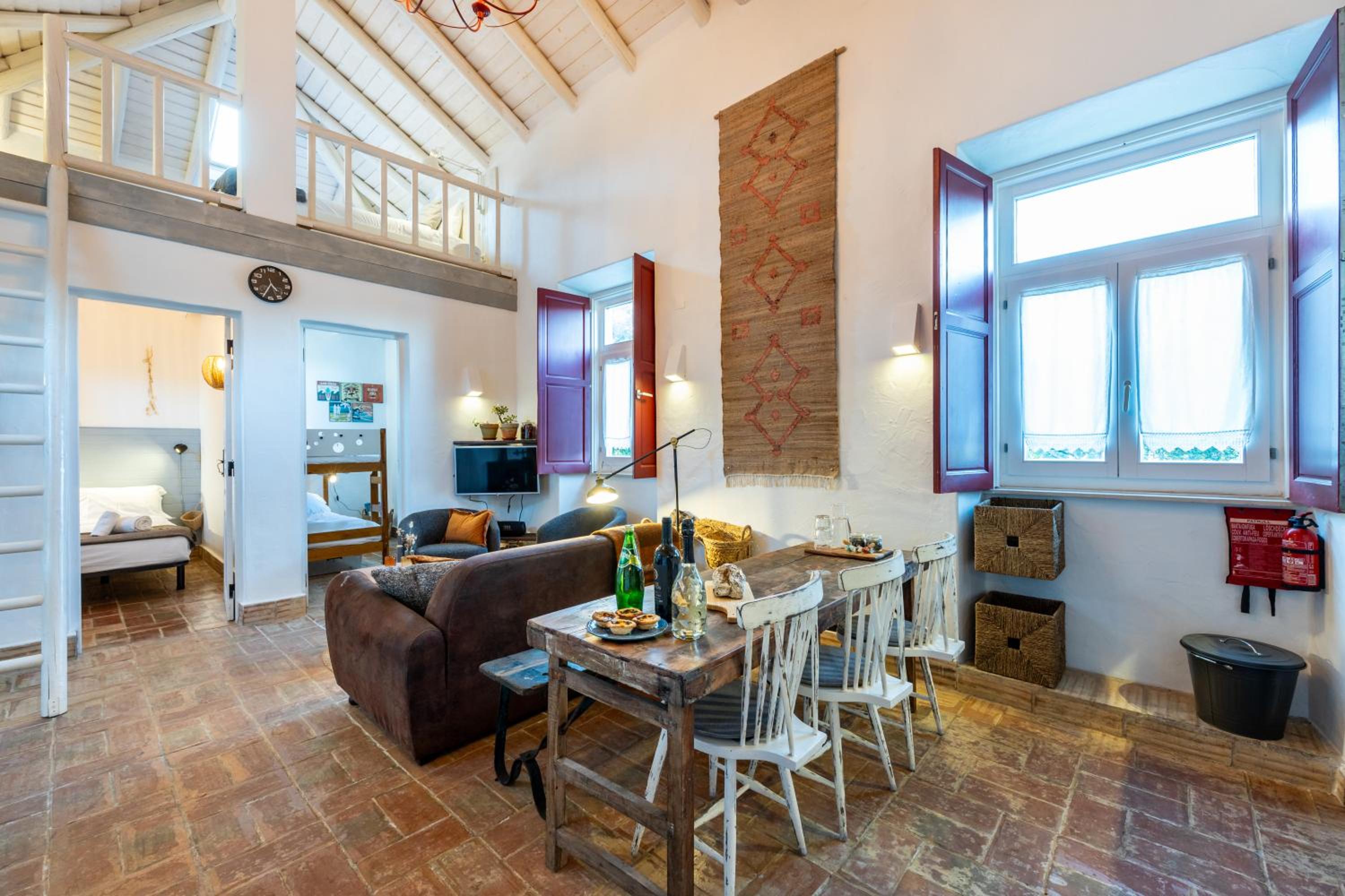 Casa dos Cantoneiros view 3