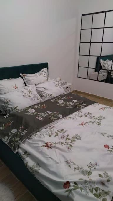 CozyApartment14 view 2