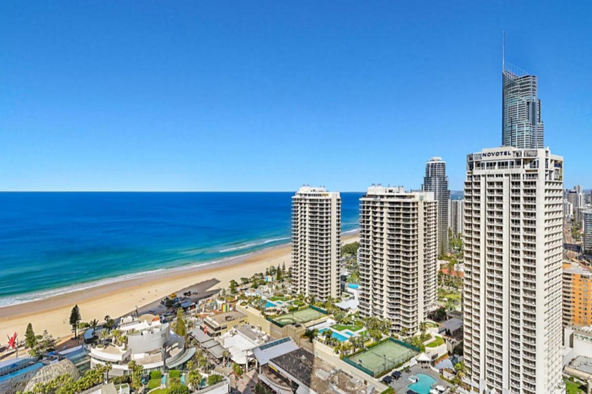 Number 1 H Residences - WiFi, Parking & More by Gold Coast Holidays