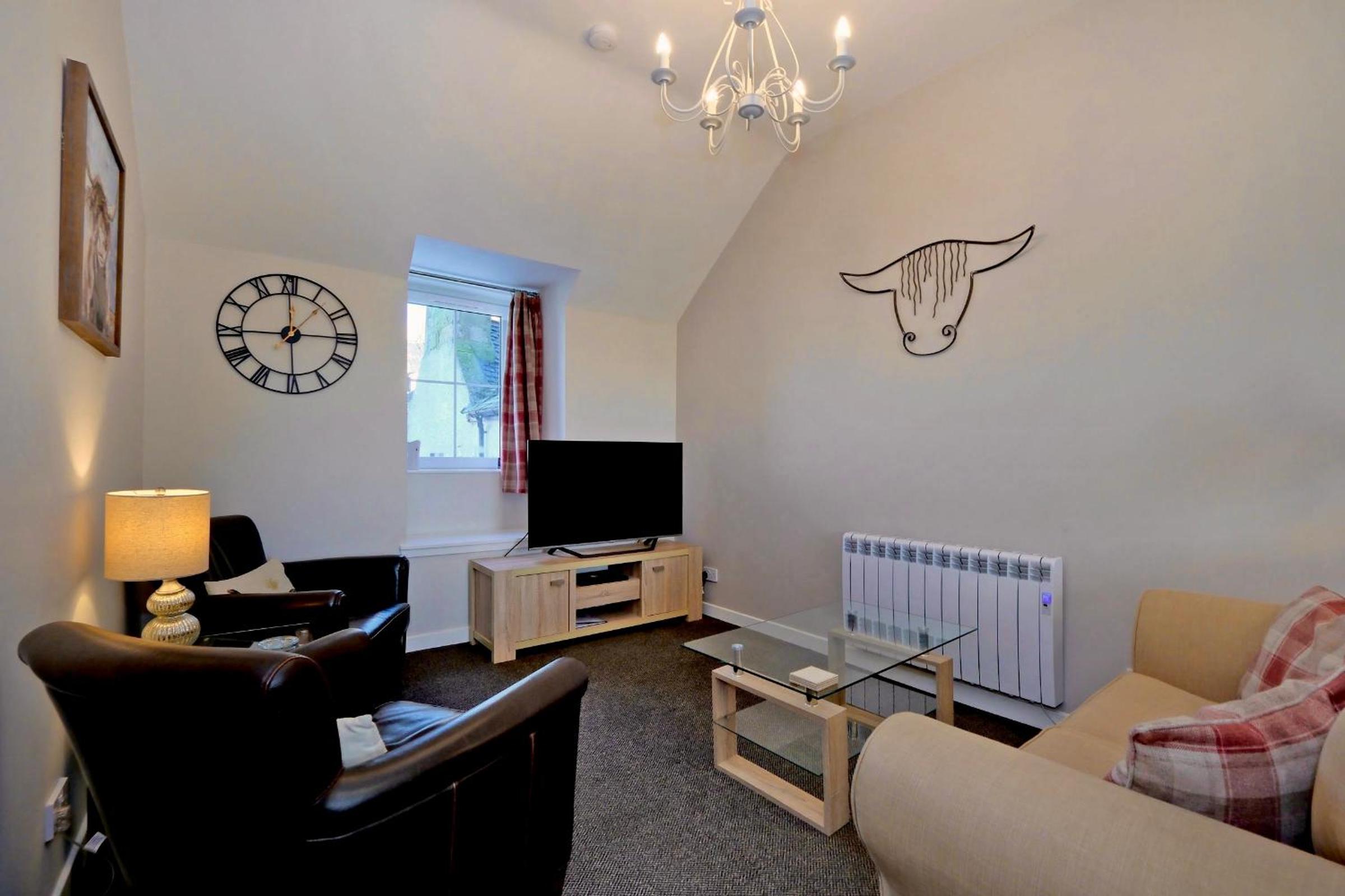 Douglas House Apartments view 4