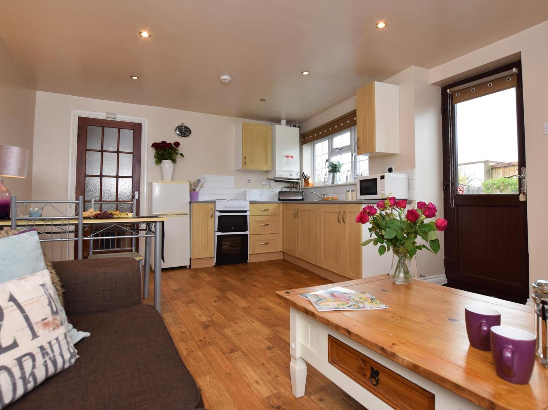 1 bed in Burnham-on-Sea ALOLD view 2