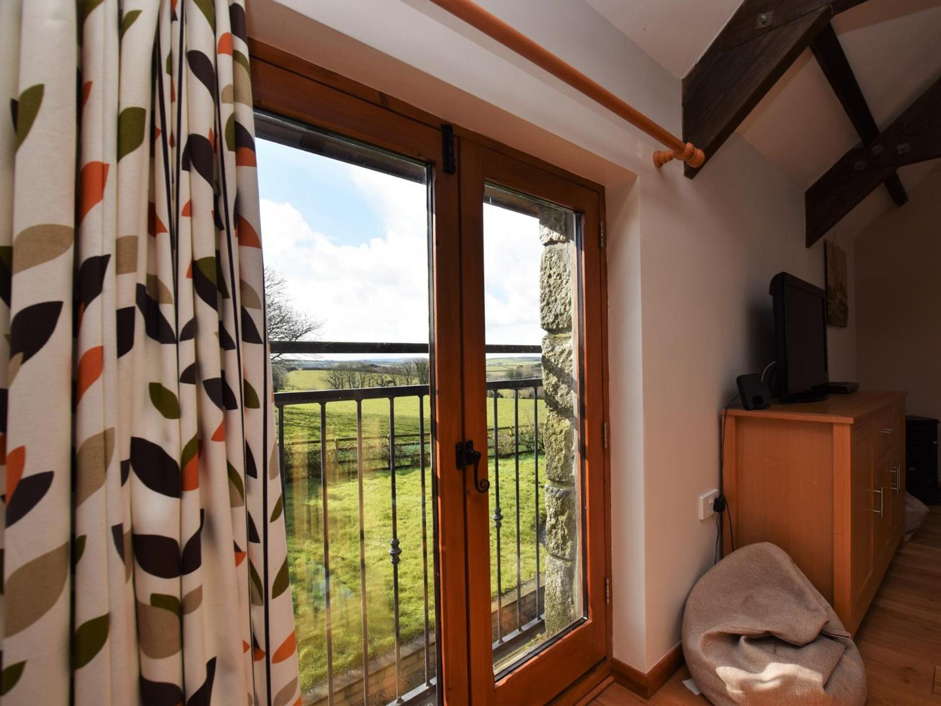 2 Bed in Bodmin oc-quill view 4