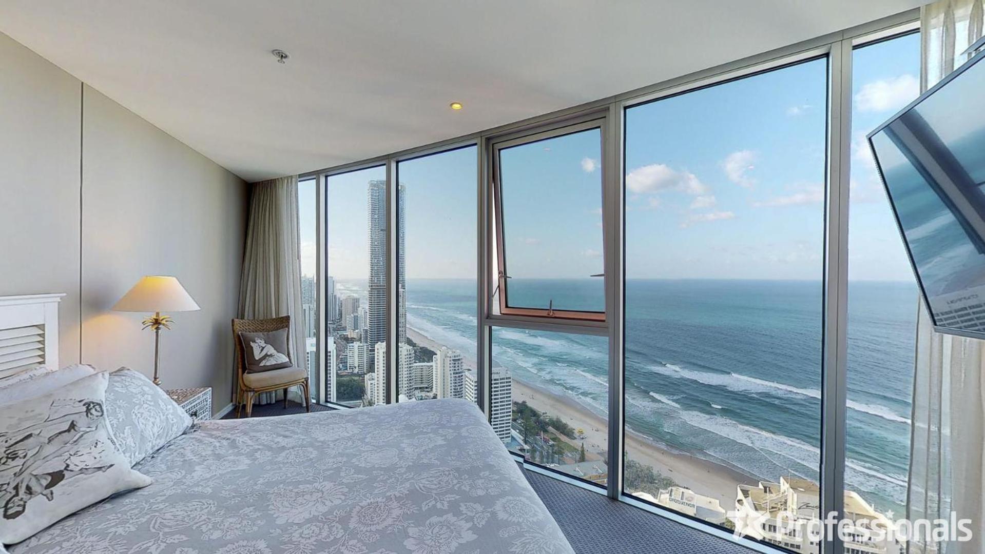 Number 1 H Residences - WiFi, Parking & More by Gold Coast Holidays