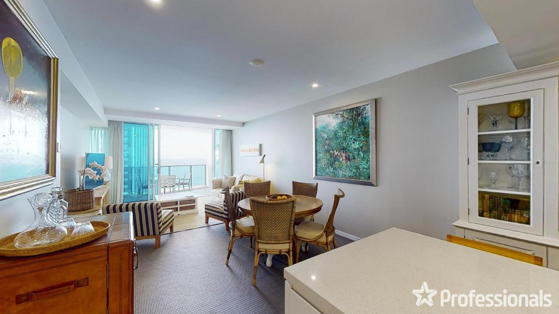 Number 1 H Residences - WiFi, Parking & More by Gold Coast Holidays
