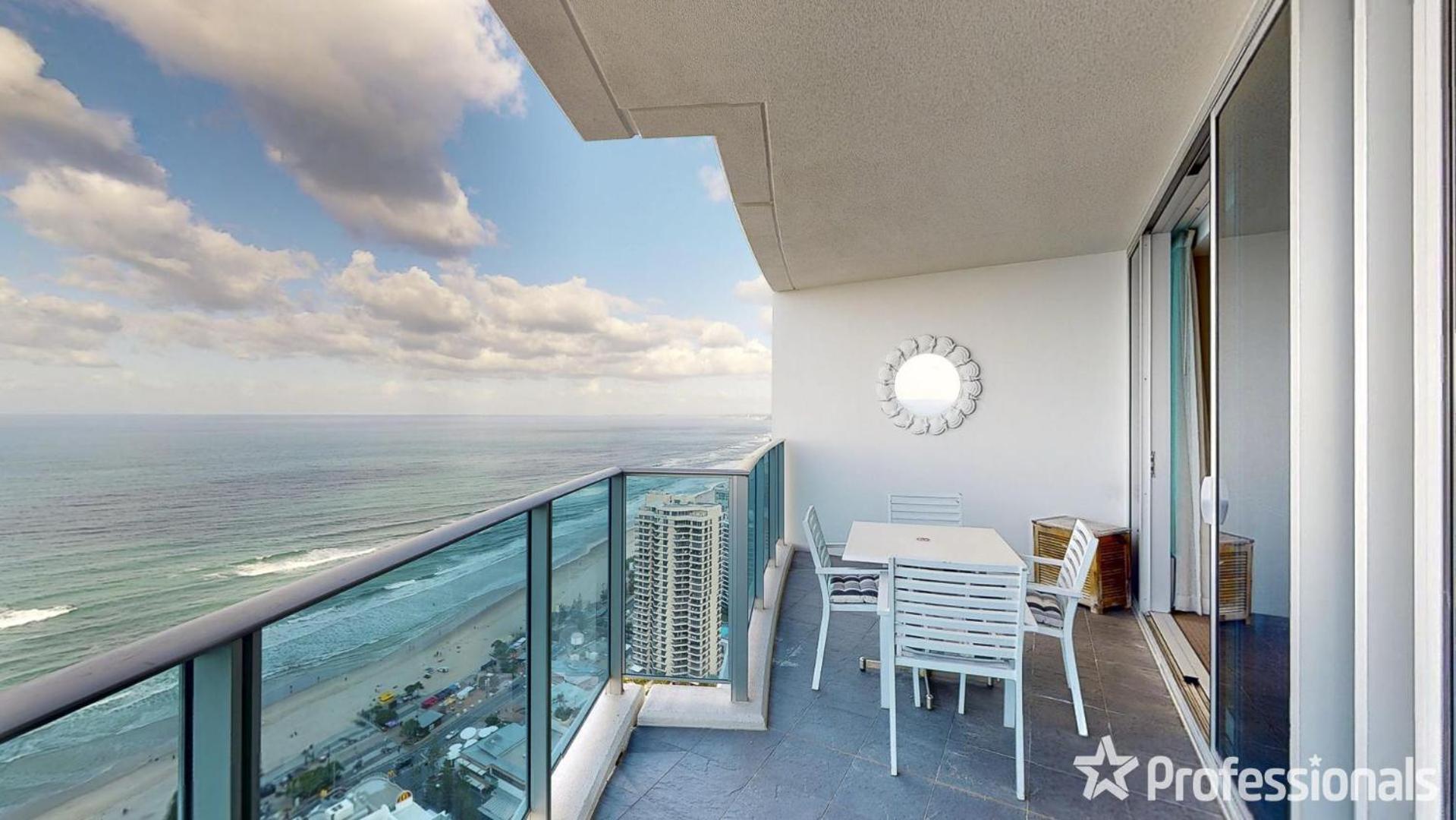 Number 1 H Residences - WiFi, Parking & More by Gold Coast Holidays