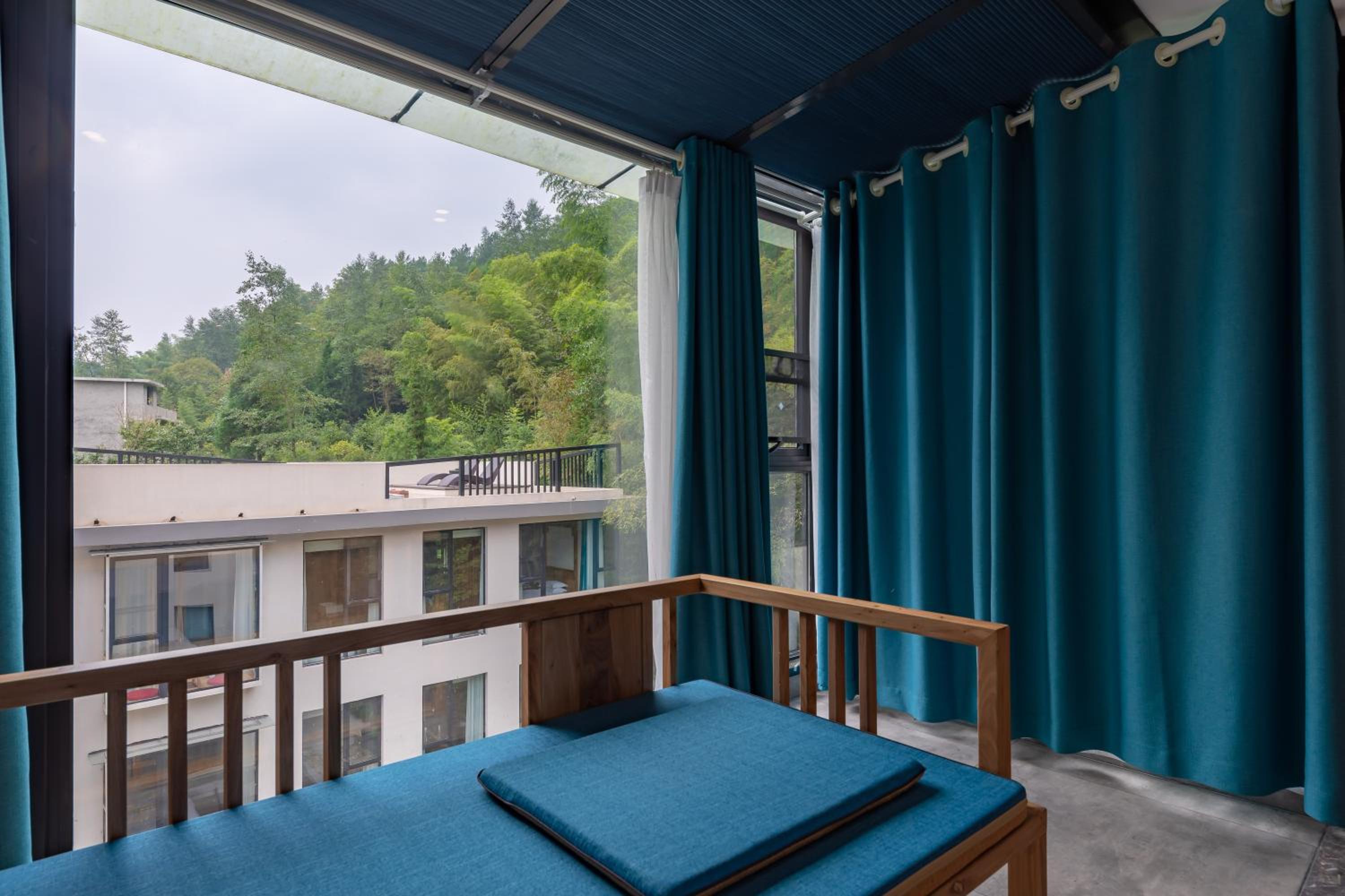 Zhangjiajie Qiquan Vacation B&B