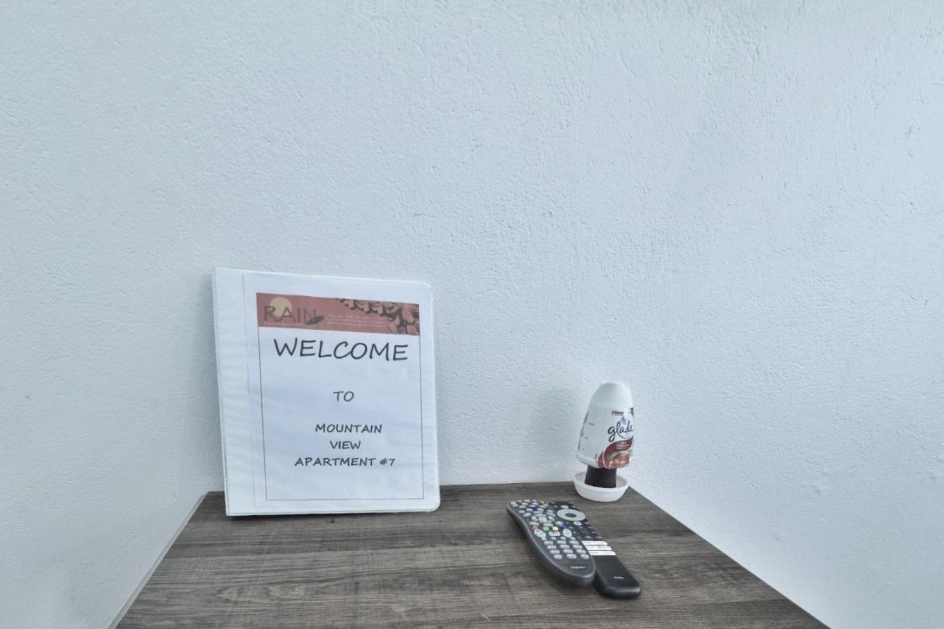Cozy 1-Bed Apt in Whim Estate-near Scarborough view 3