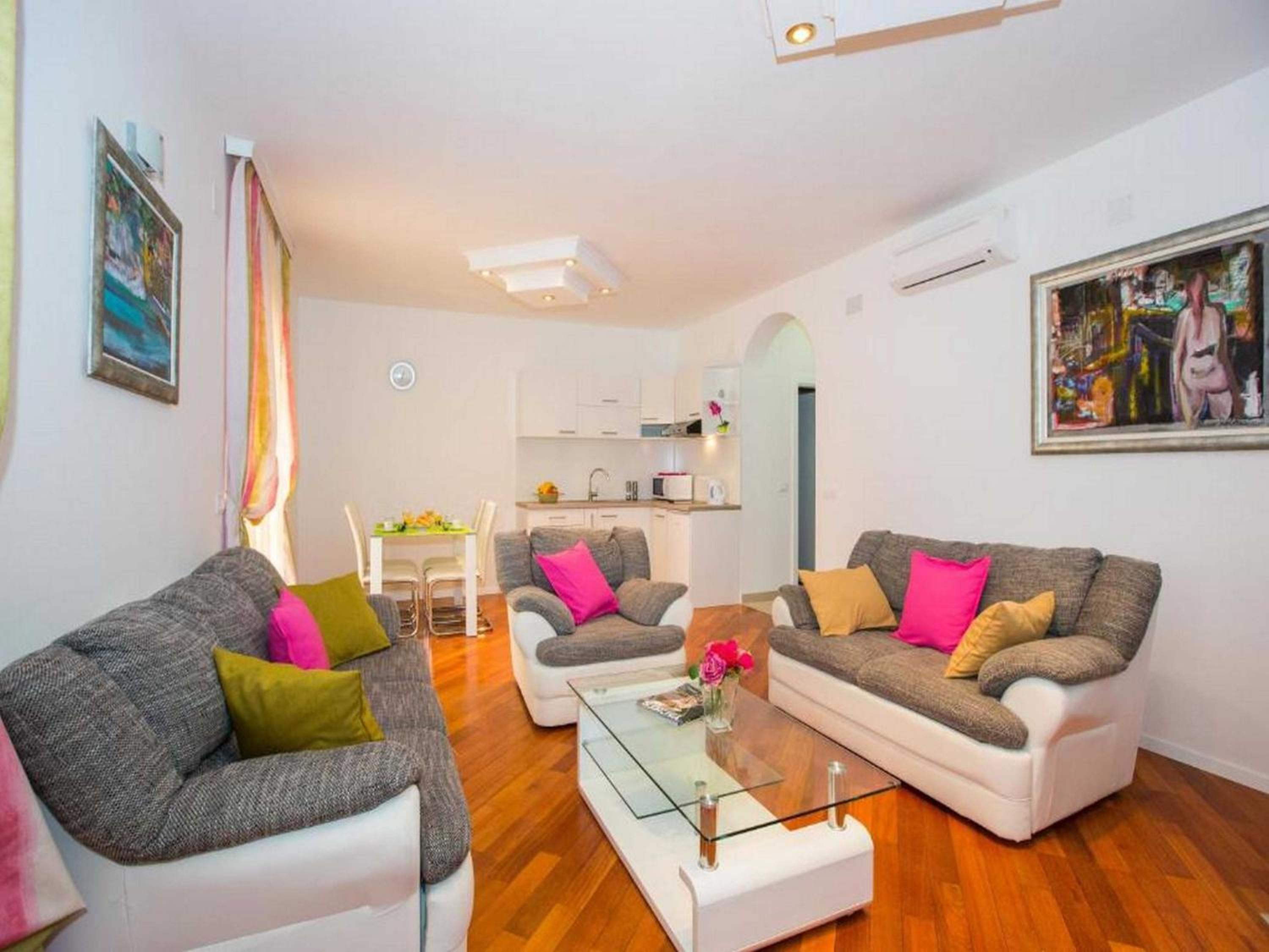 City Apartments Lani