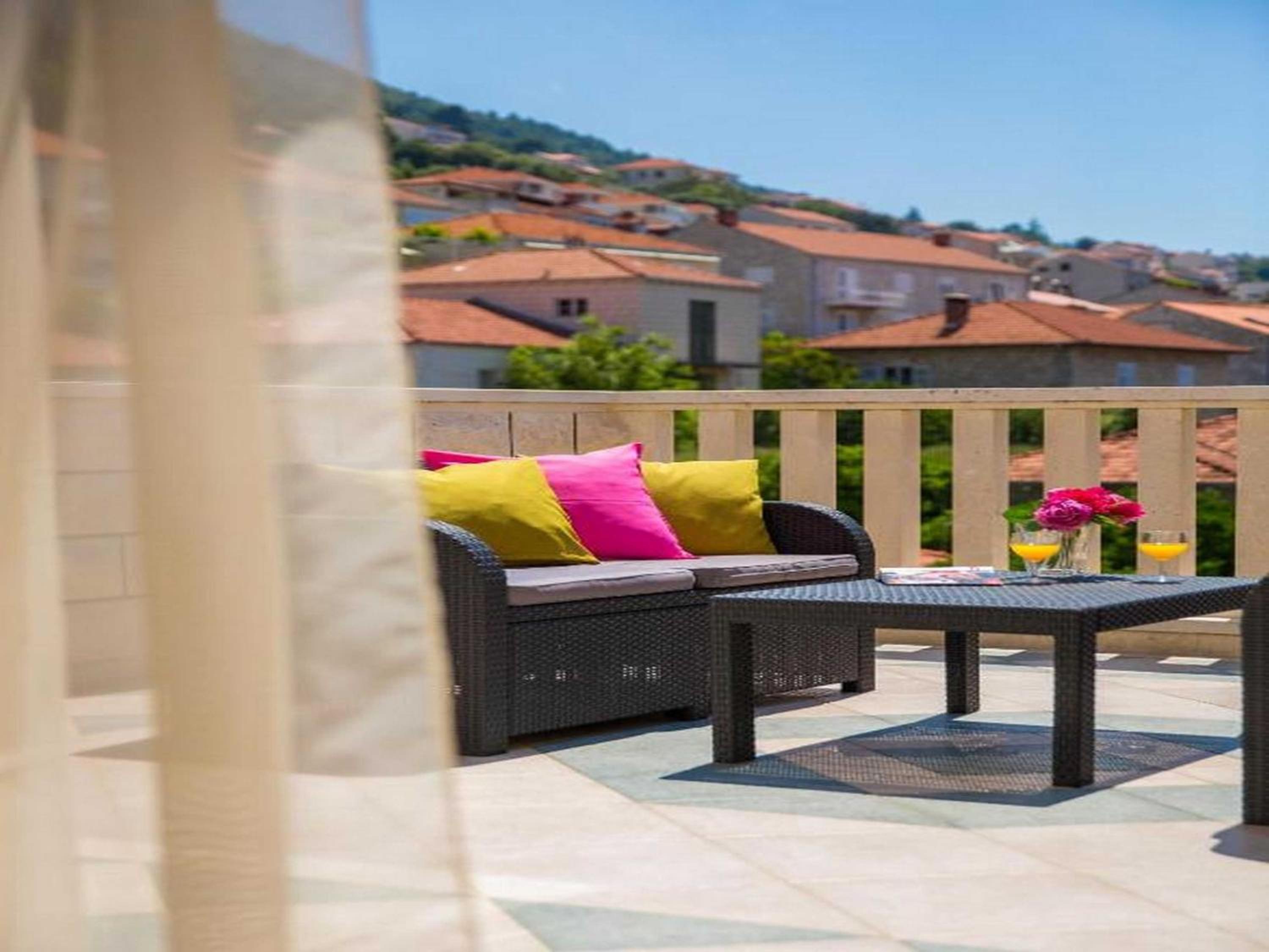 City Apartments Lani