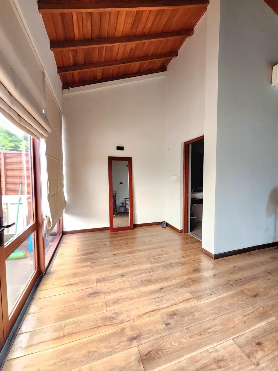 Spacious luxury room with beautiful views ! view 5