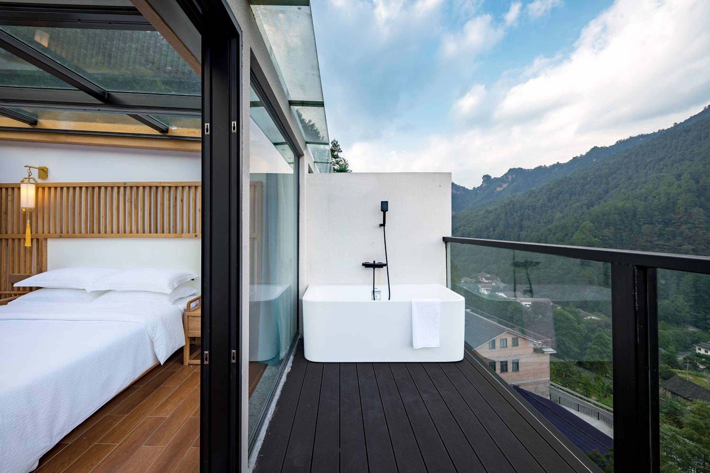 Zhangjiajie Qiquan Vacation B&B