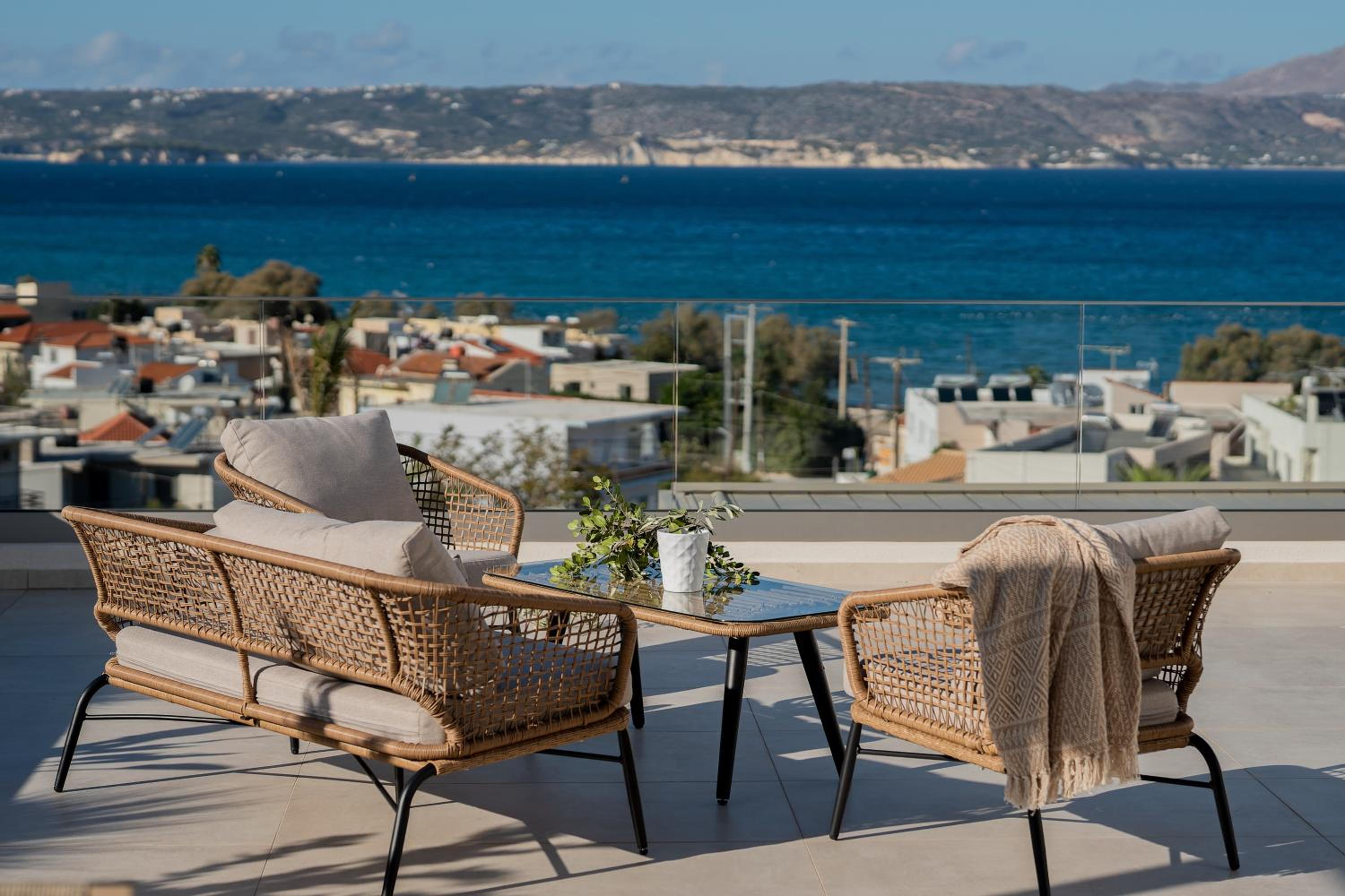 AmphiMatrion Luxury Residence