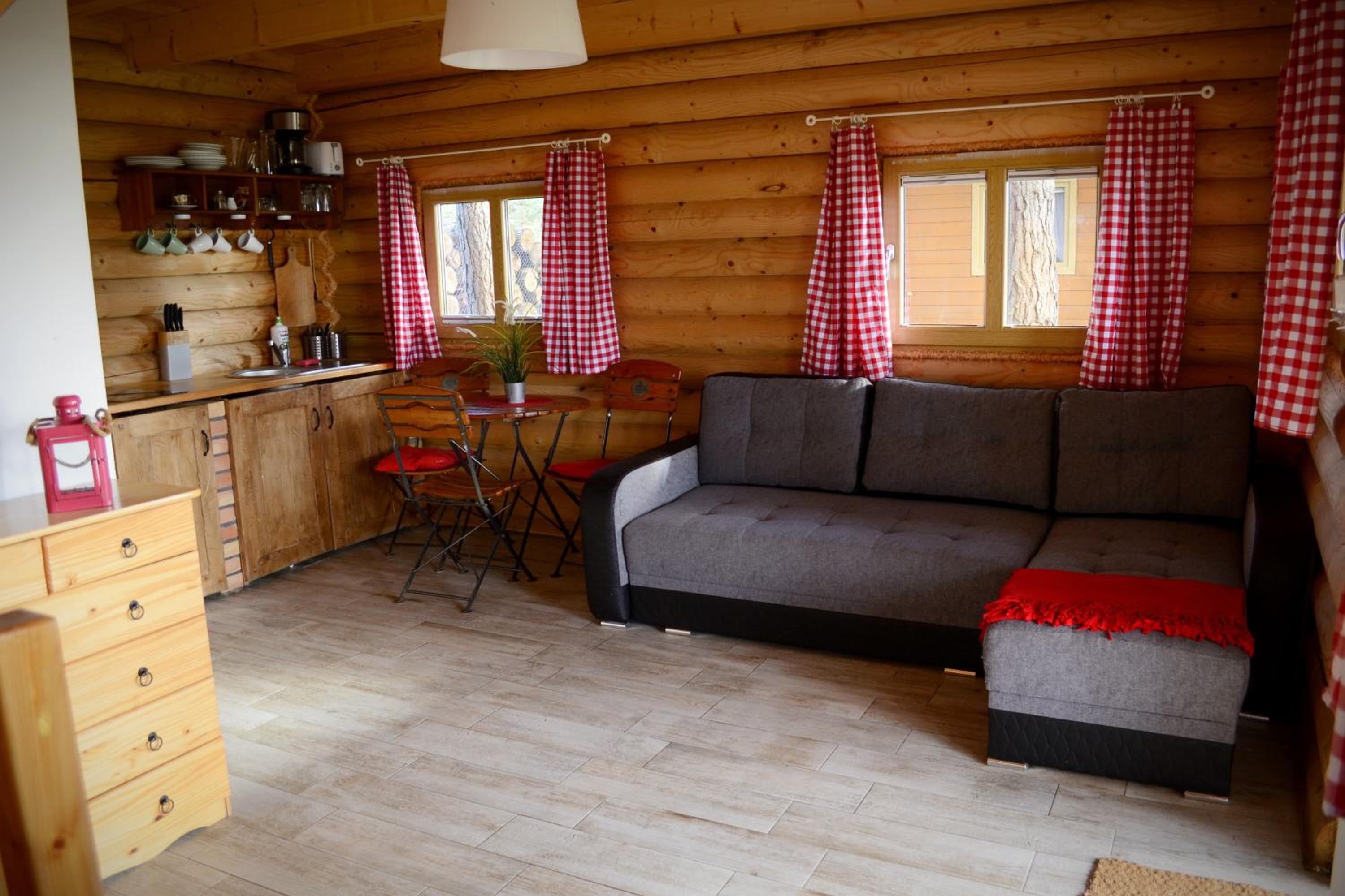 Camping Szczecinek Domy Wypoczynkowe view 4