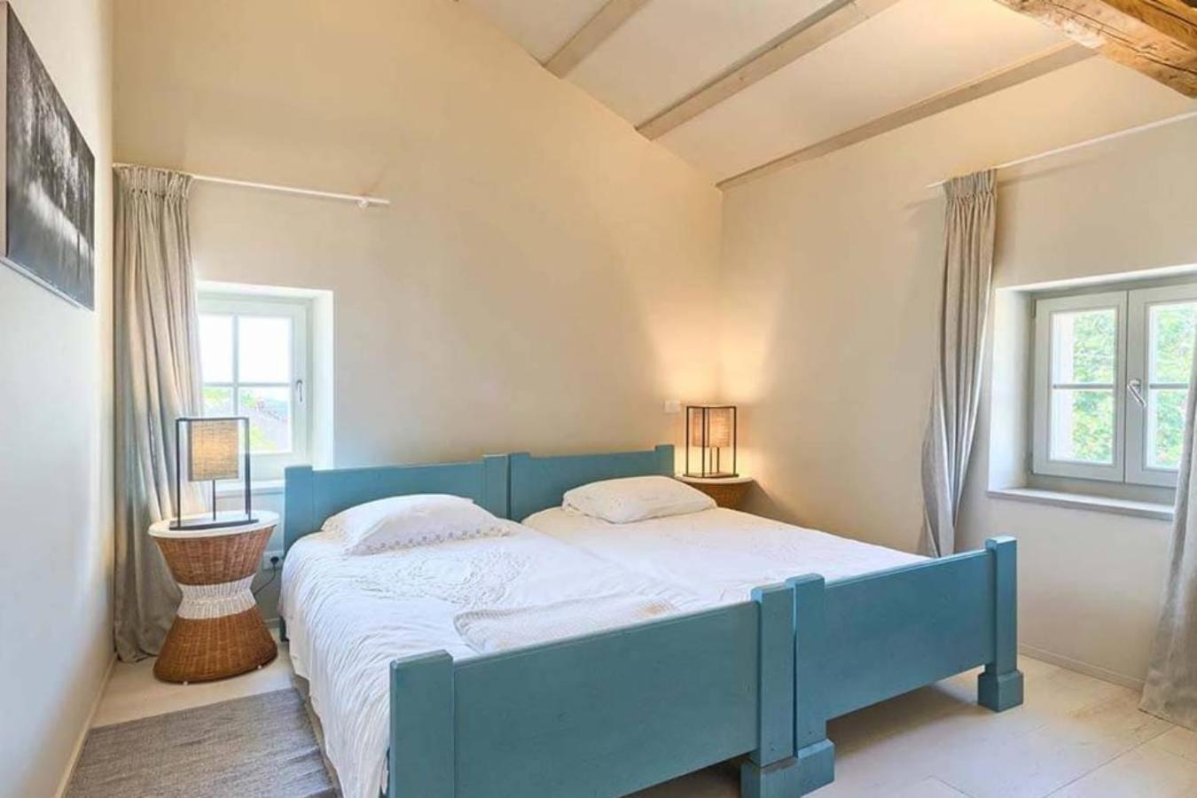Villa Charlotte for 14 persons with 73m2 Pool in Central Istria - Daily Housekeeping & Breakfast Service