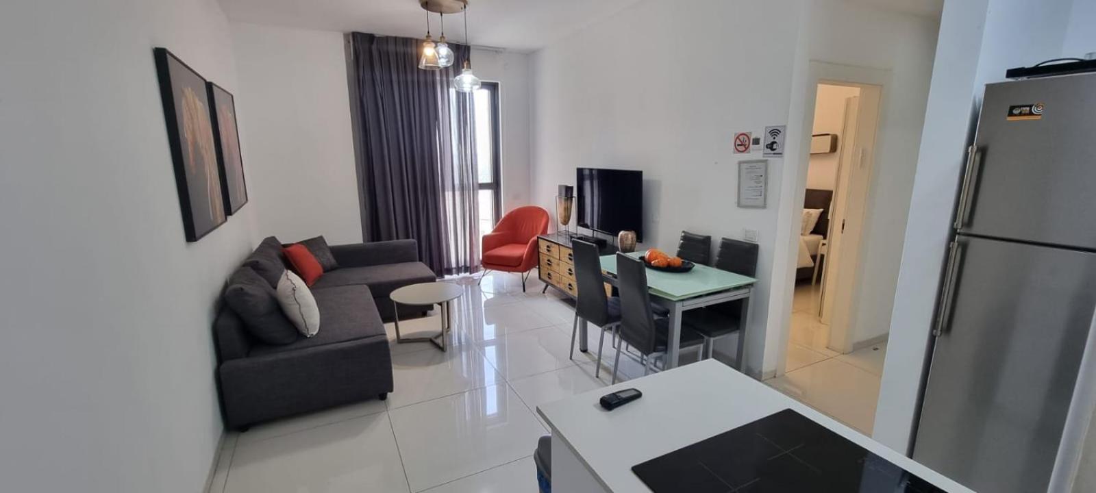 JTower Royal Suites - Alefimmoed