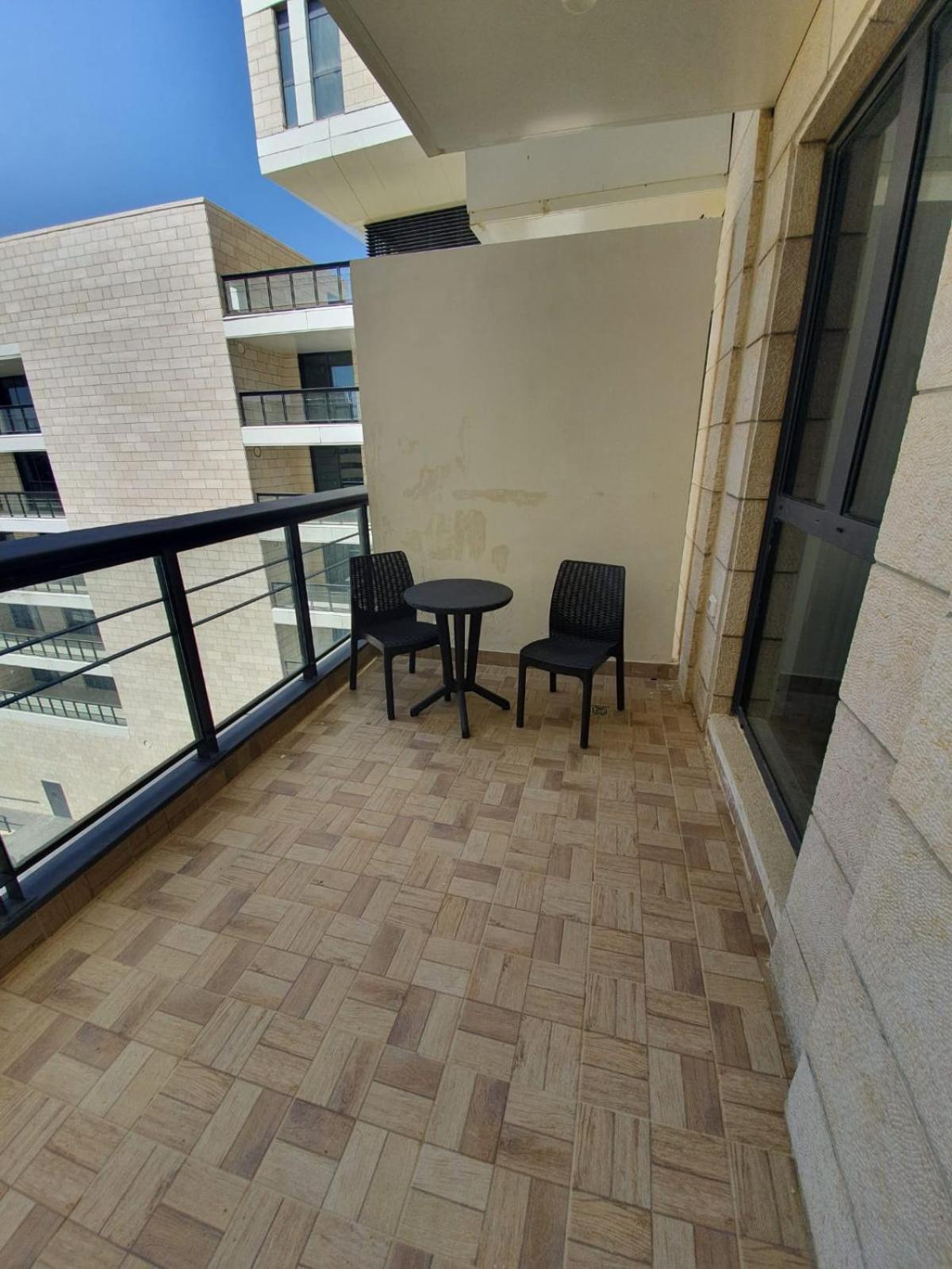 JTower Royal Suites - Alefimmoed