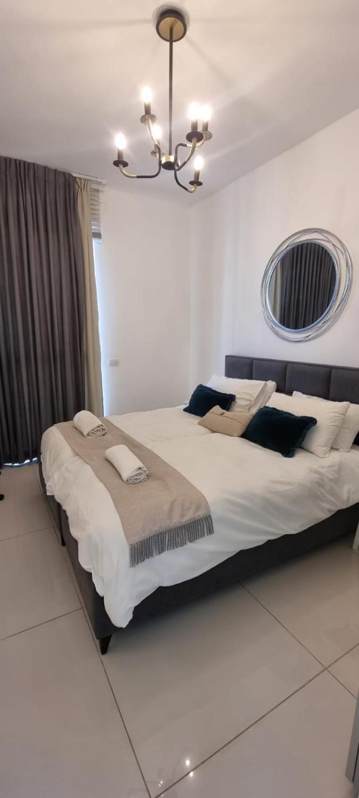 JTower Royal Suites - Alefimmoed