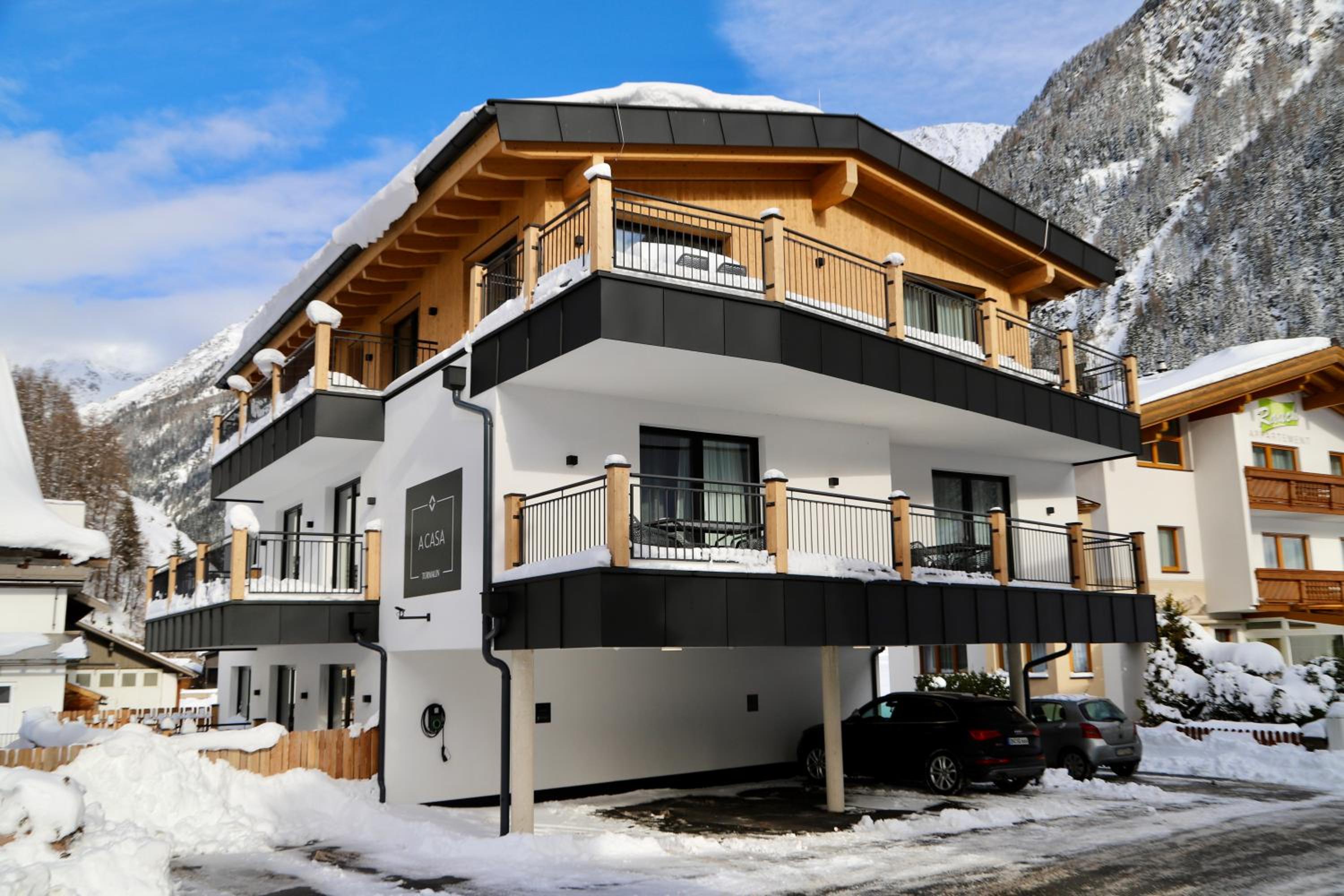 A CASA Turmalin view 3