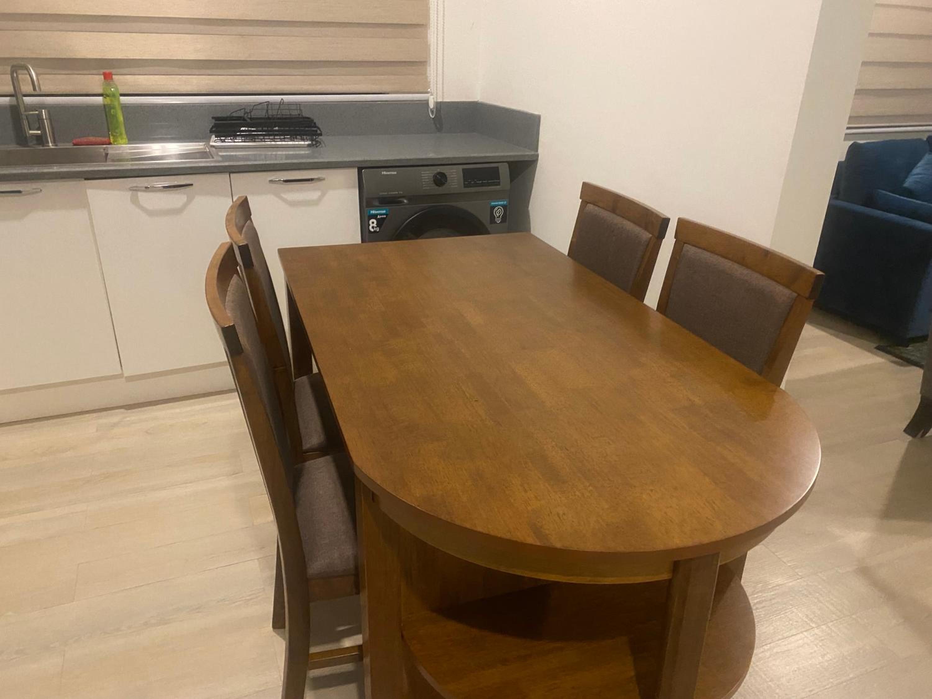 2bedroom east airport suits view 4