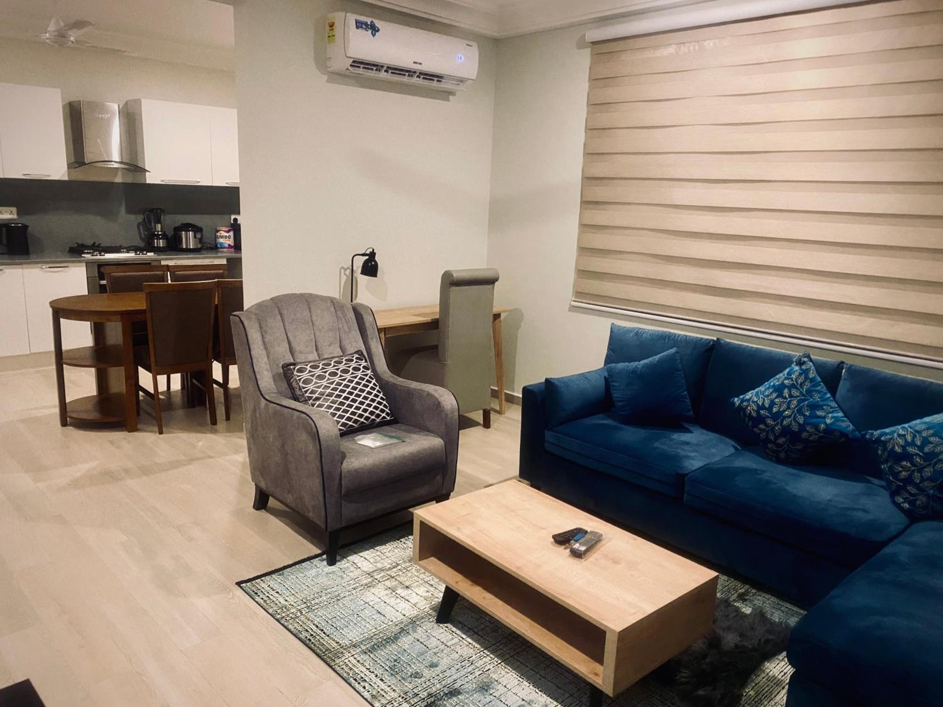 2bedroom east airport suits view 5