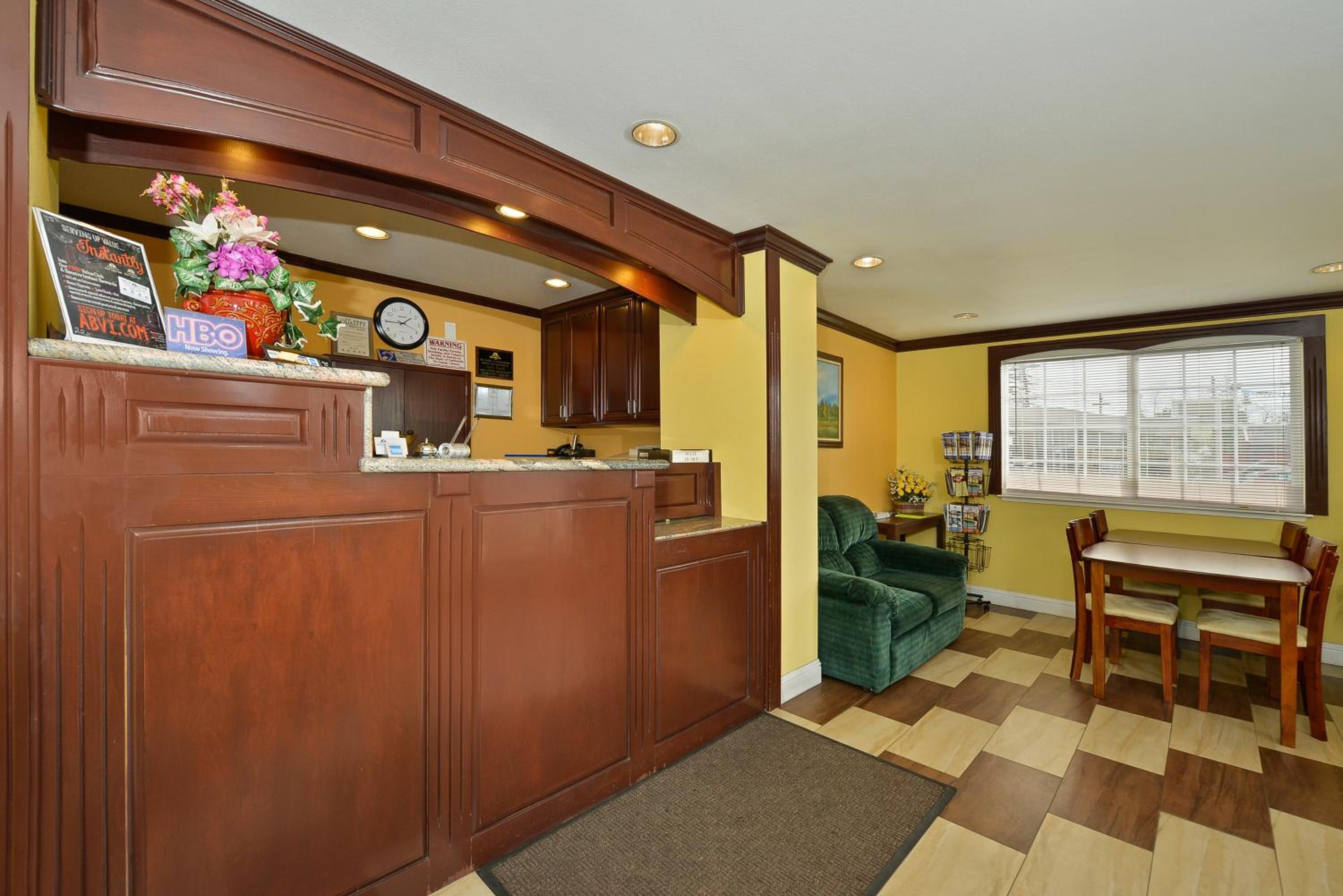 Americas Deluxe Inn- Marysville - Property Image 21